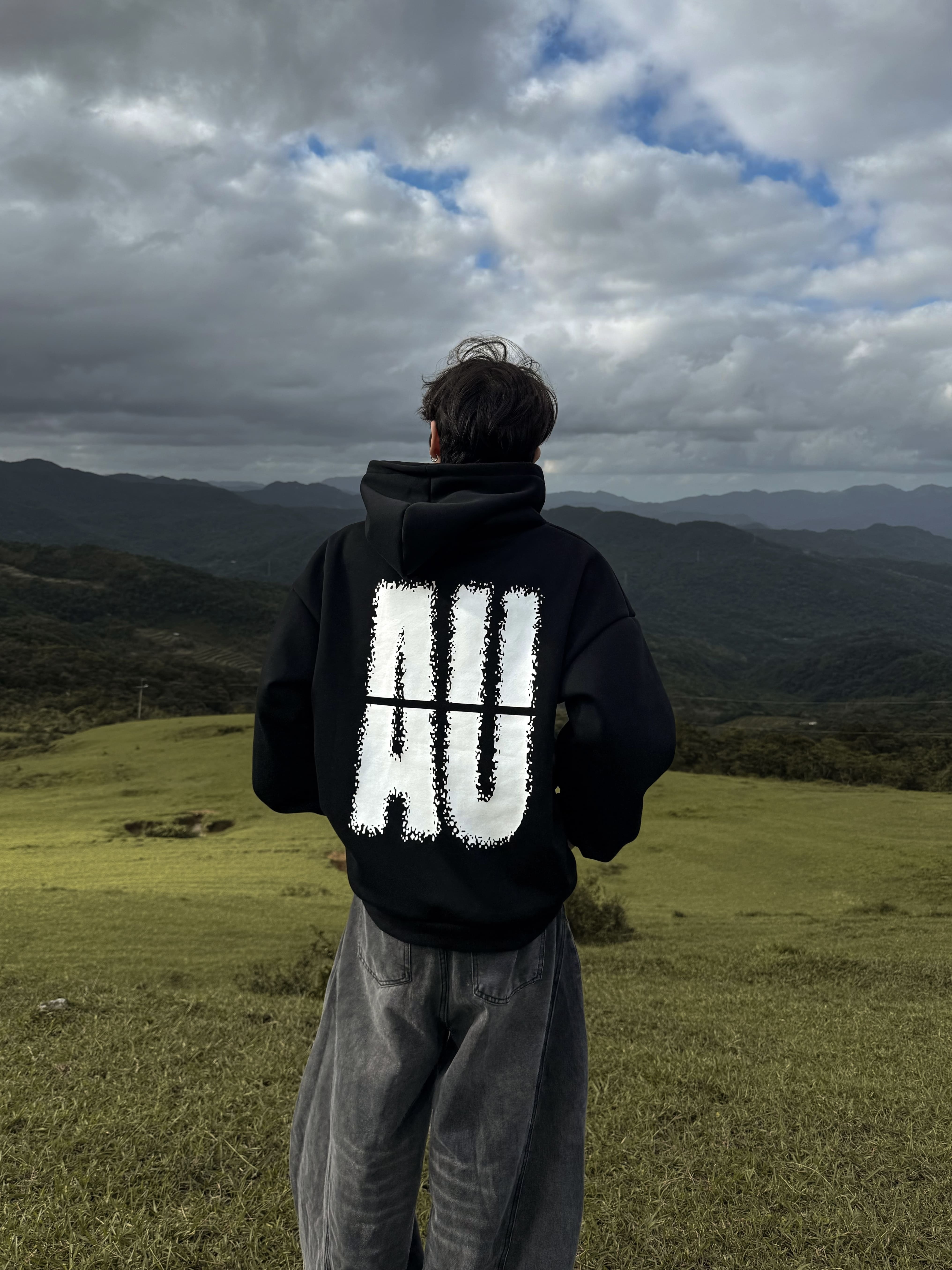 (現貨)獨家自訂款|AU溶解帽T