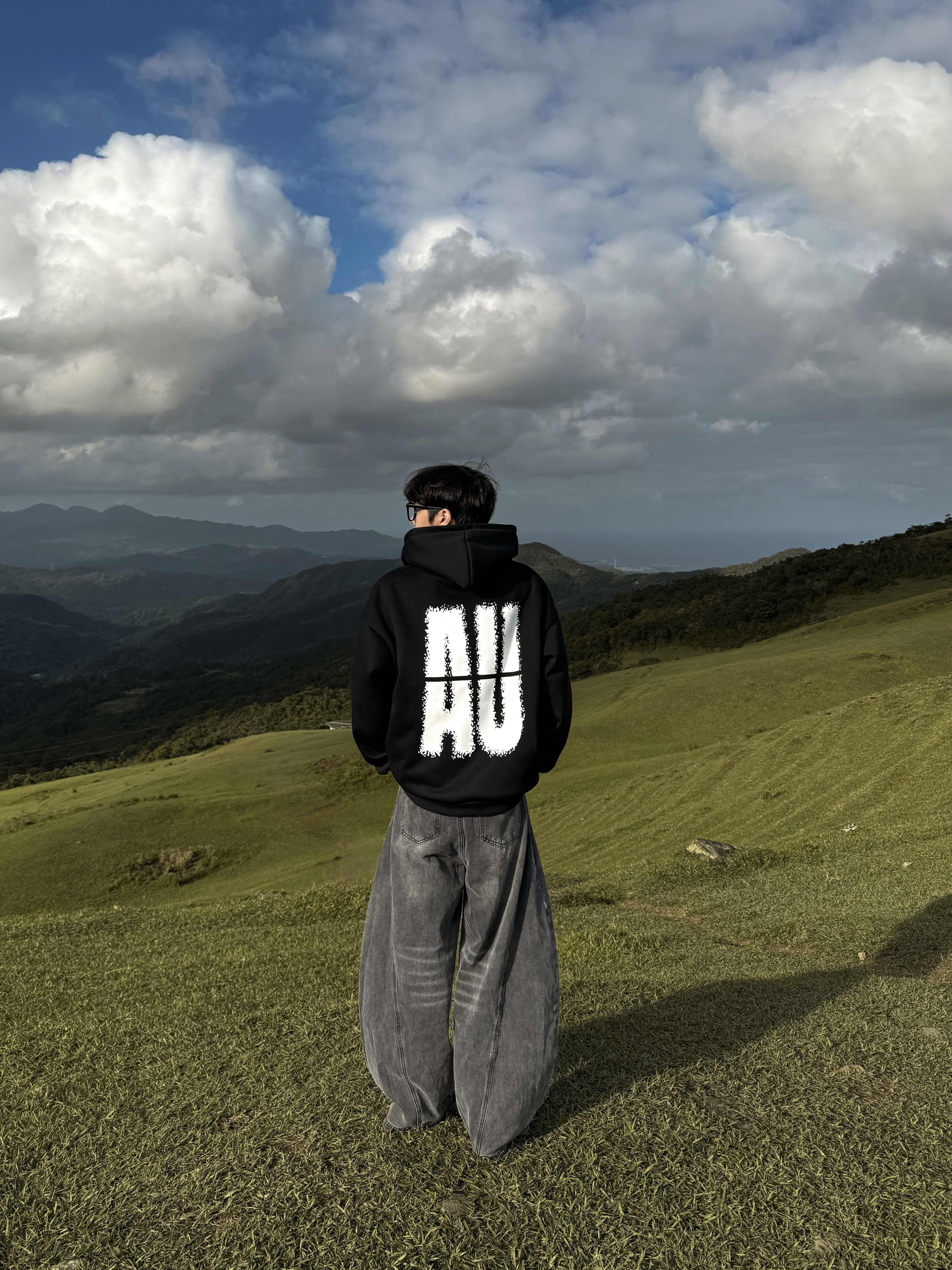 (現貨)獨家自訂款|AU溶解帽T