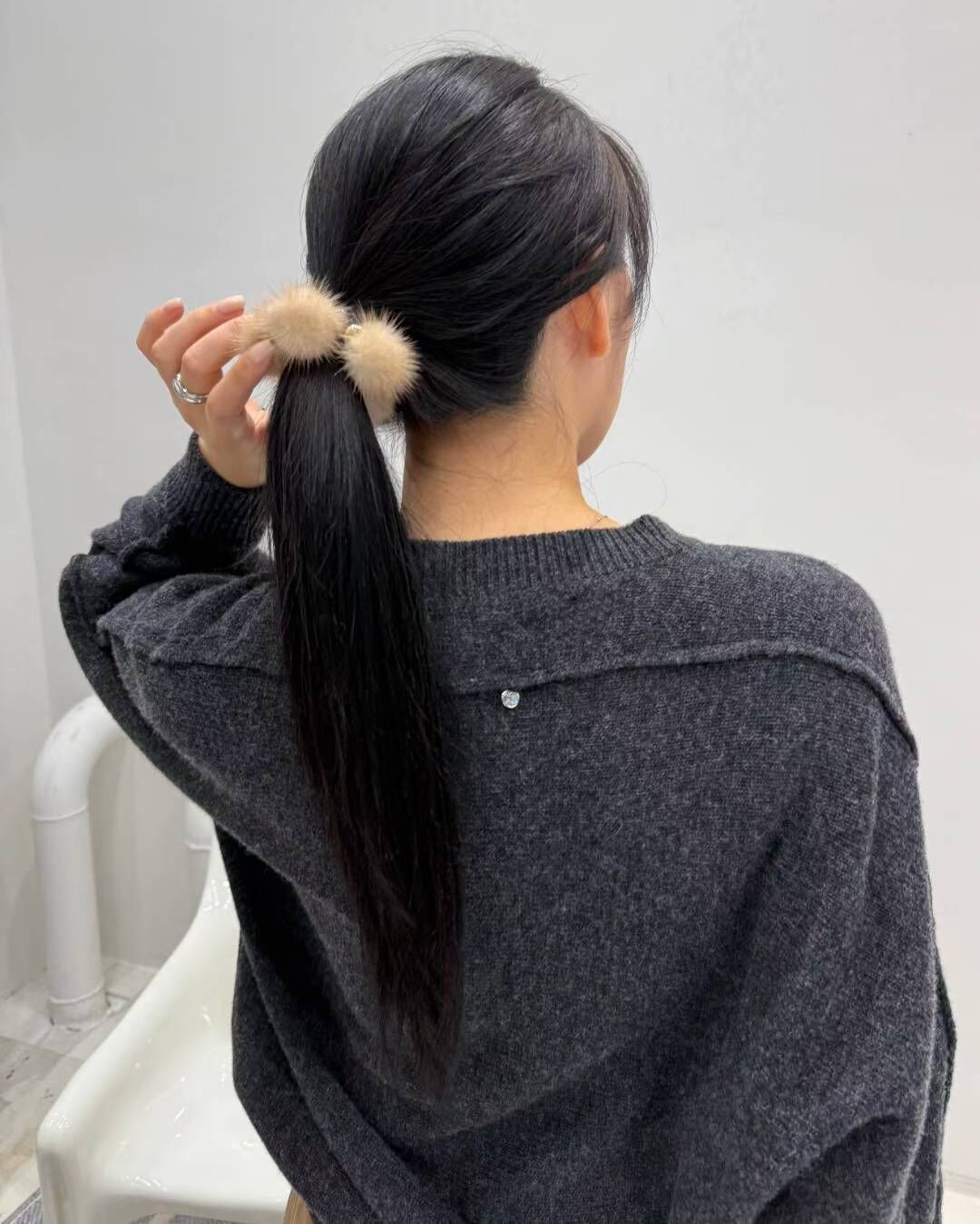 RB5265 水貂毛波波掛飾 (優惠碼不適用)