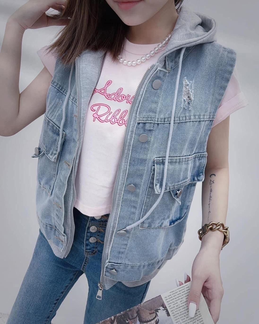 【休閒百搭的連帽牛仔背心】（現貨）