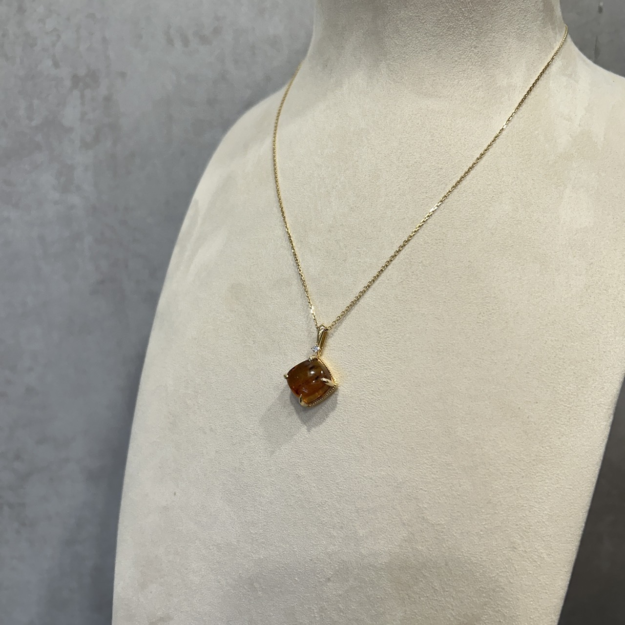 【訂製】琥珀鑽石14K吊墜