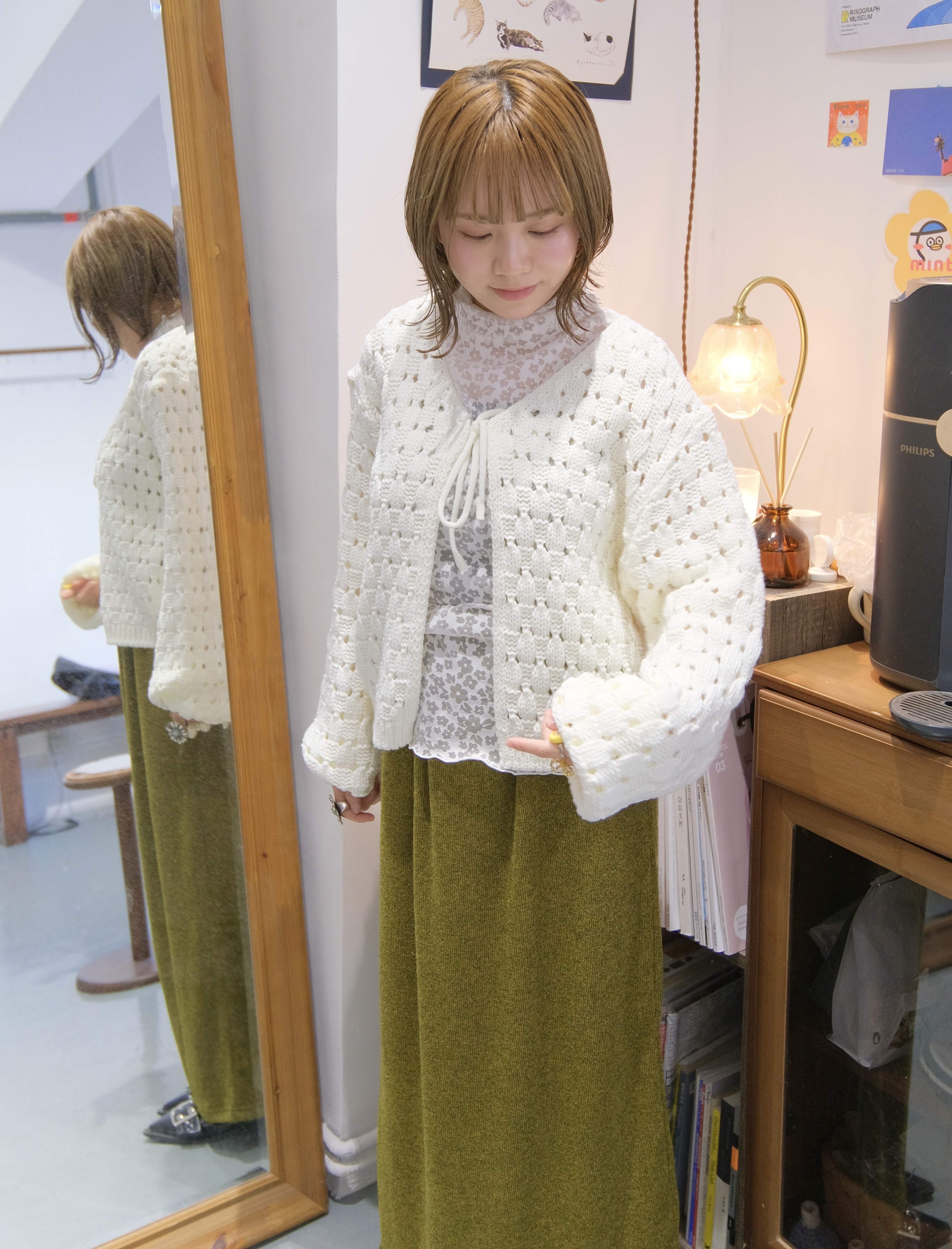 [4色入] 粒粒針織RIBBON外套 ( White/ Black)