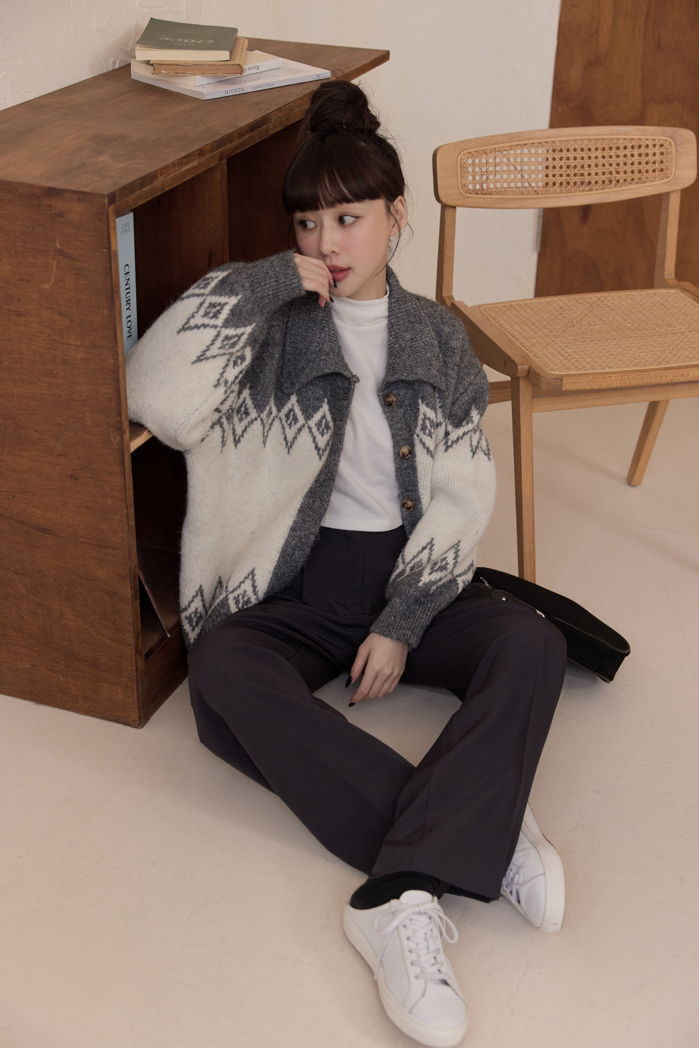 側釦打褶長腿西褲