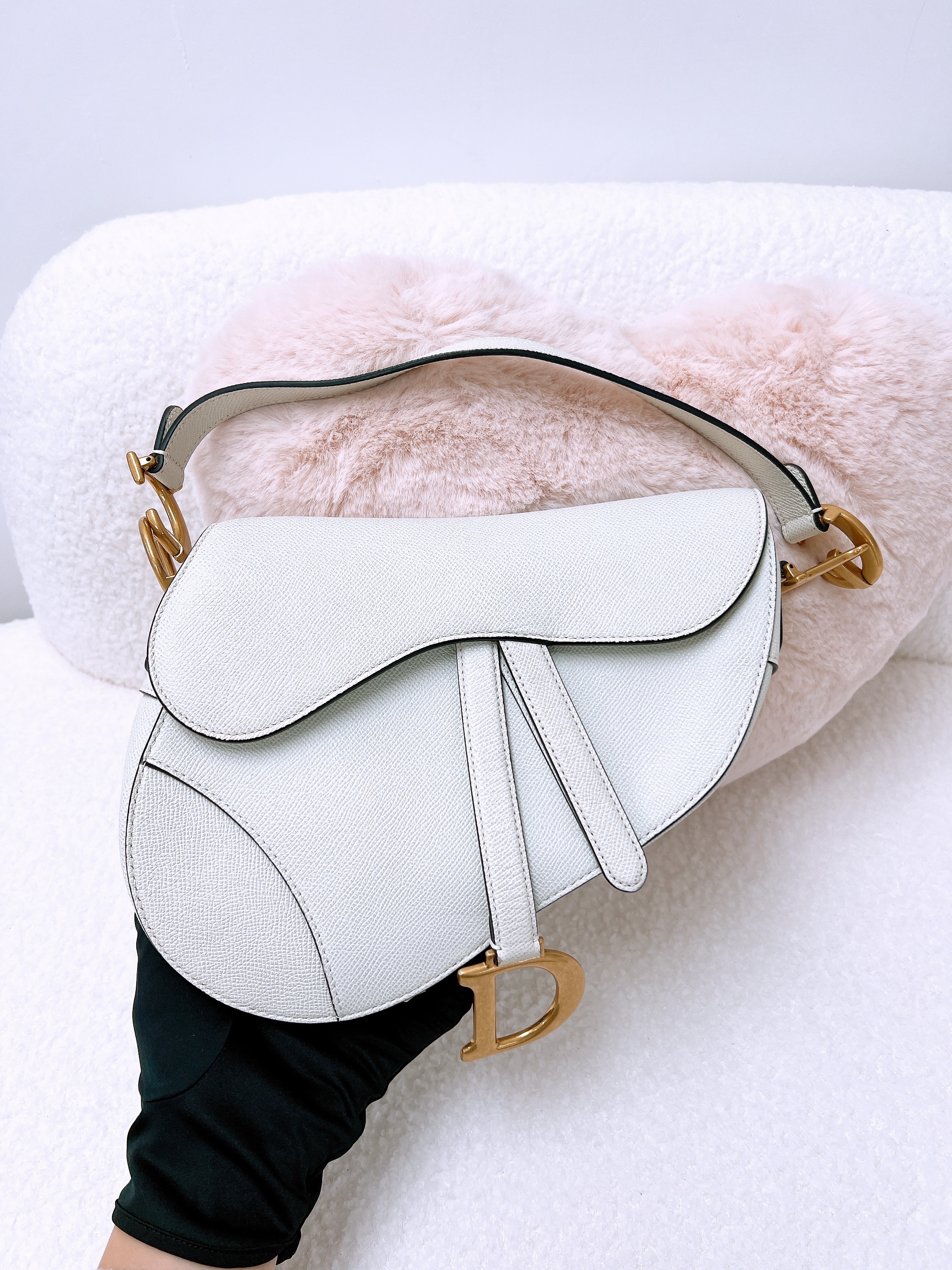 Dior saddle medium white