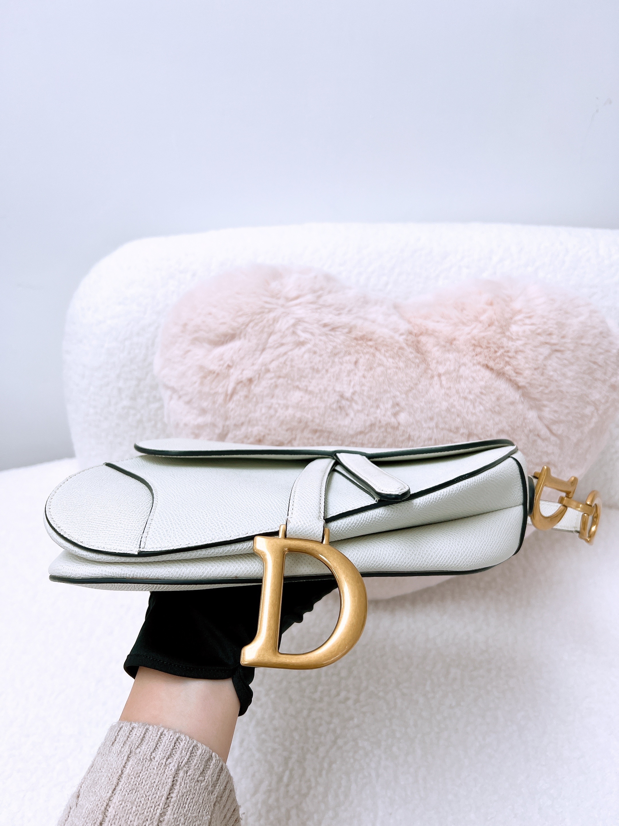 Dior saddle medium white