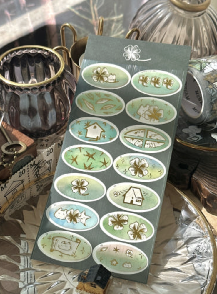 Mewmewbeam | 幸運草 橢圓貼紙