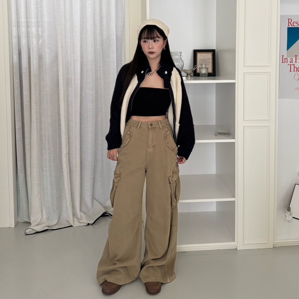 鉚釘look 大口袋工裝牛仔寬褲