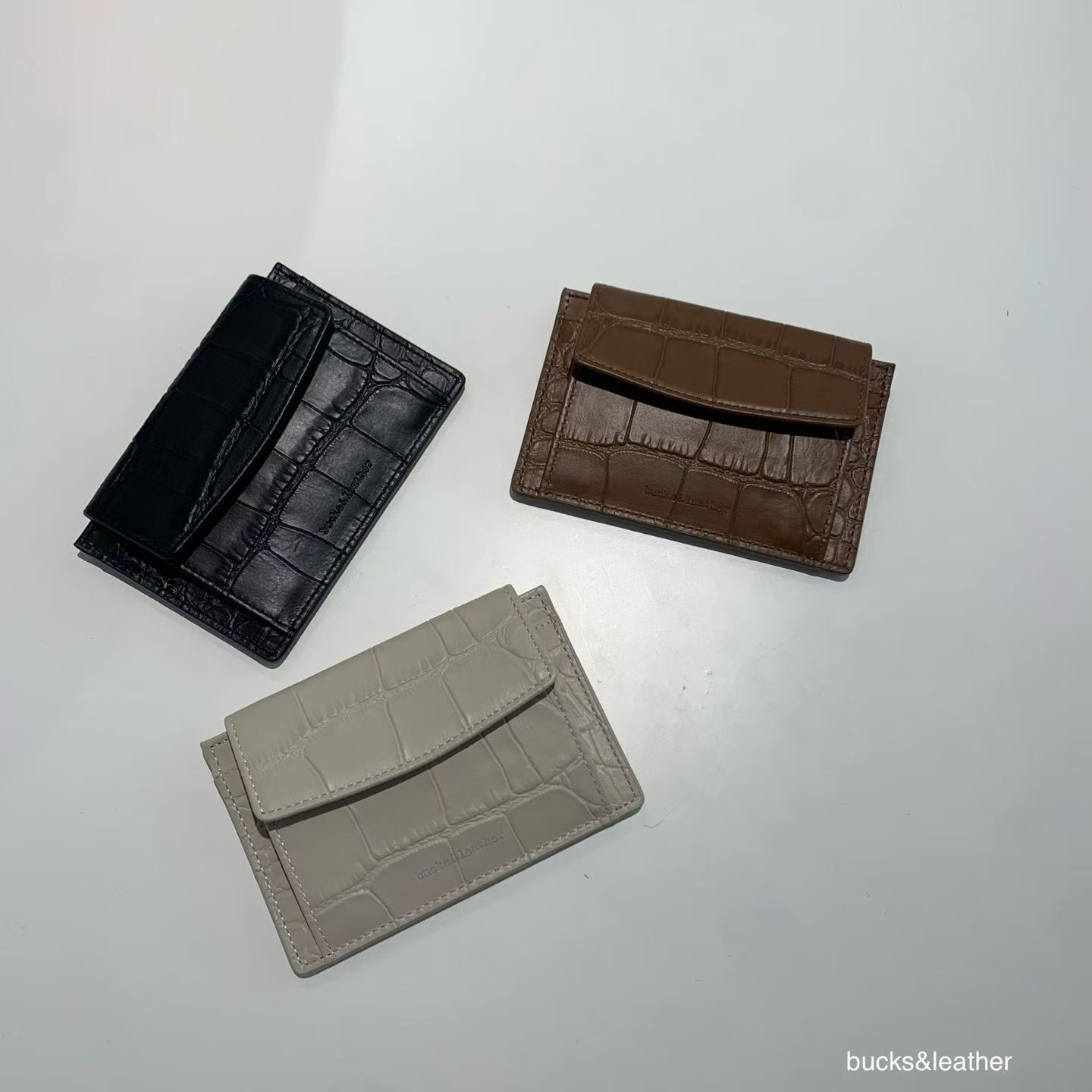 BU5240 多功能實用卡包