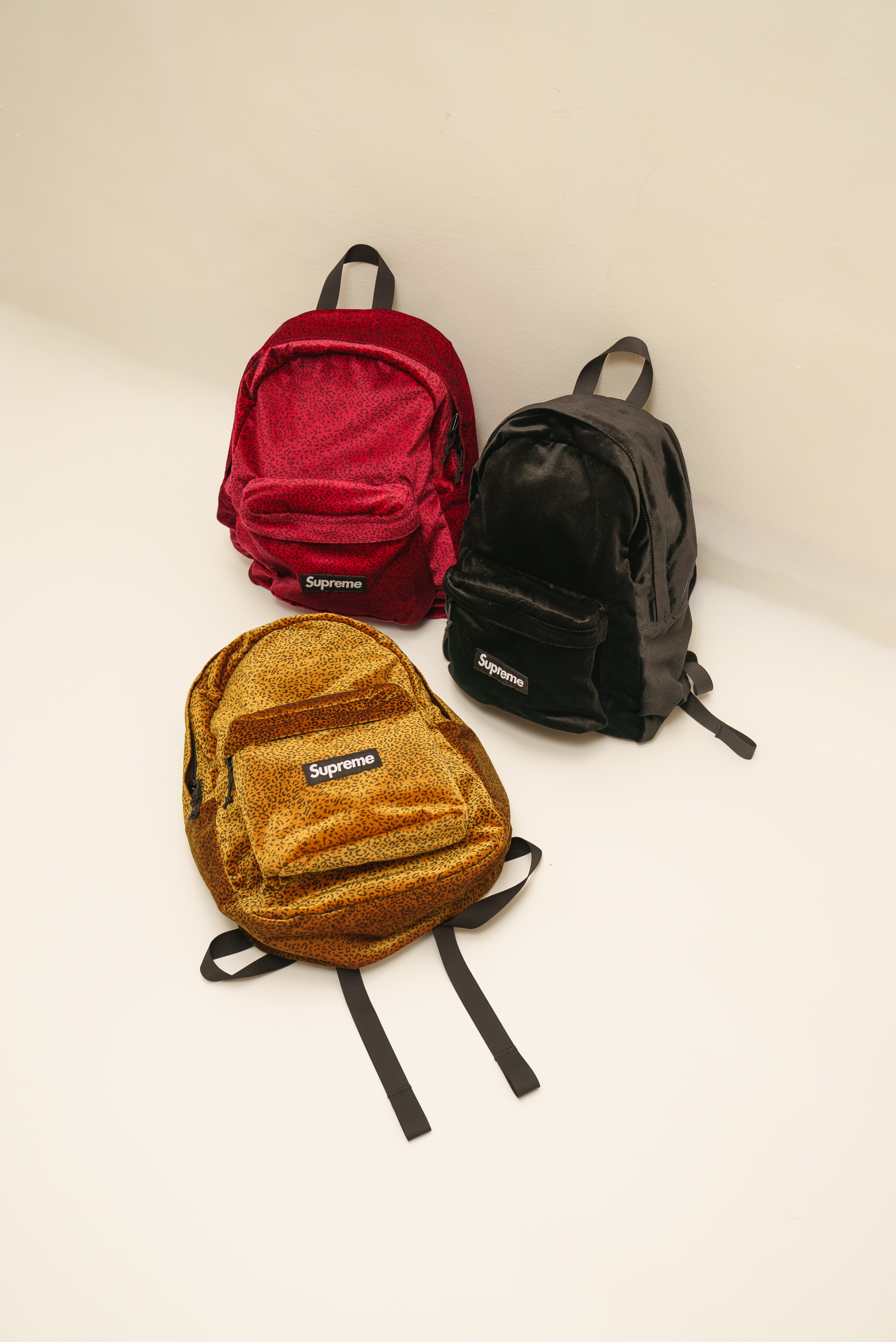【Focus Store】現貨秒發 Supreme FW25 Week11 Velvet Backpack 天鵝絨豹紋 後背包 三色