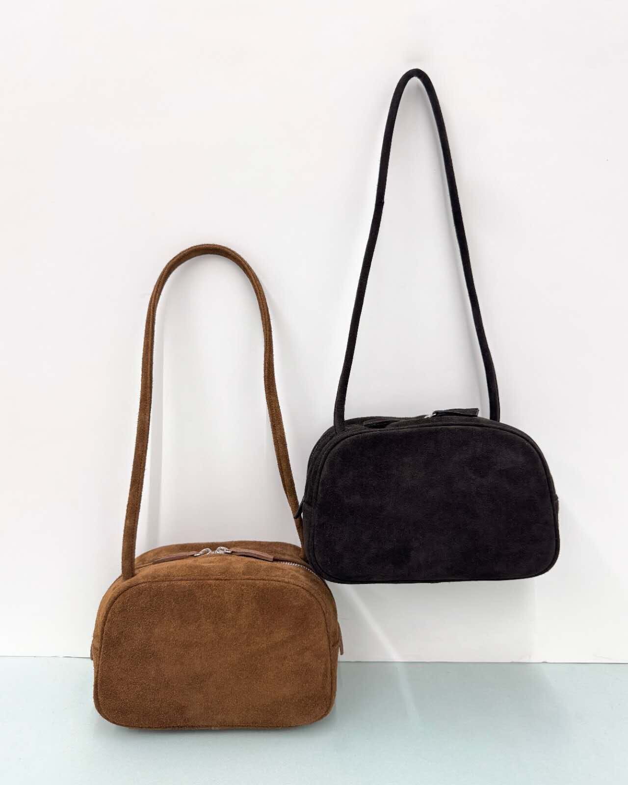 RB5279 麂面牛皮圓圓單肩包