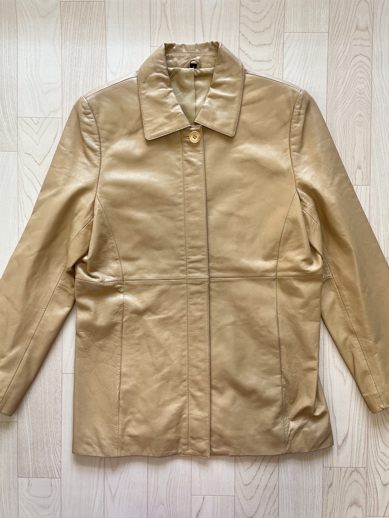 米杏色簡約真皮皮褸