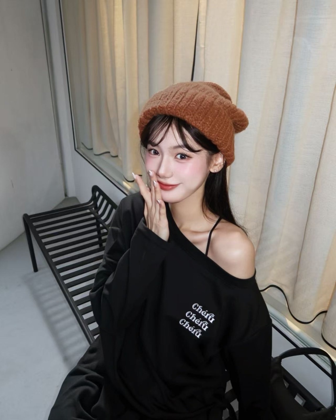 櫻桃 刺繡毛帽 兩色