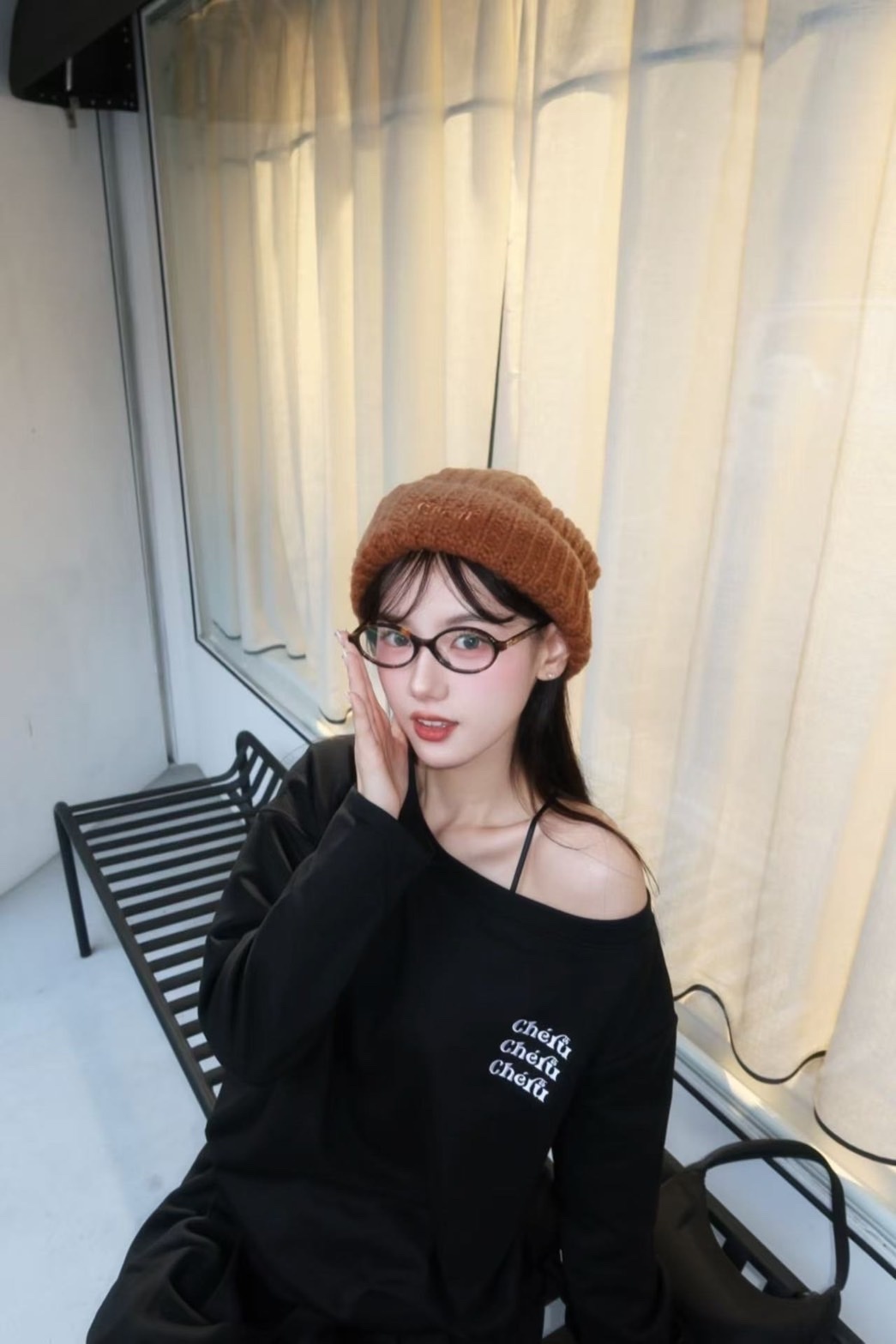 櫻桃 刺繡毛帽 兩色