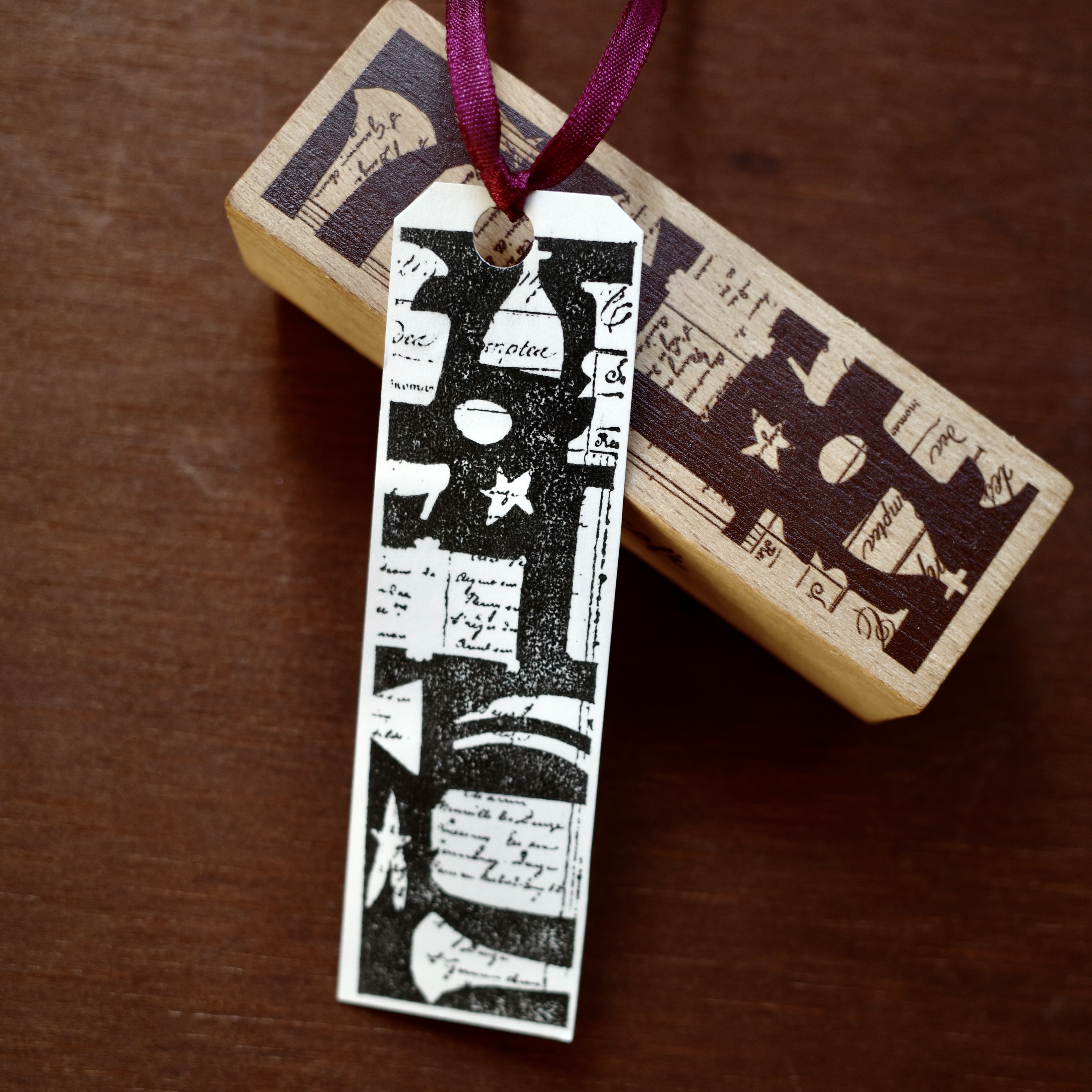 A Kind of cafe什物．字影書籤 Vintage Script 長條印章