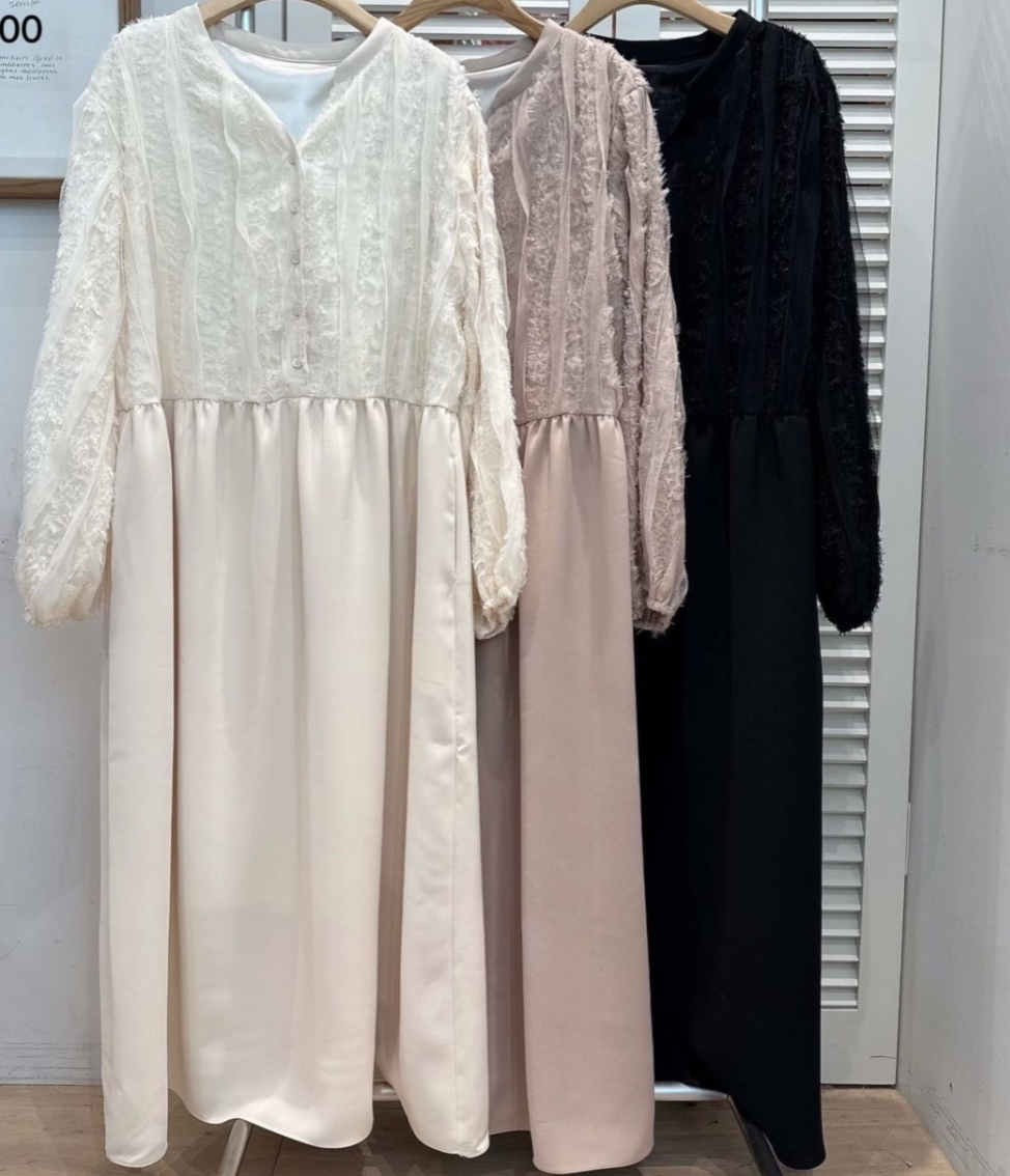 LUXE 蕾絲連衣長袖長裙（K11 FA855）