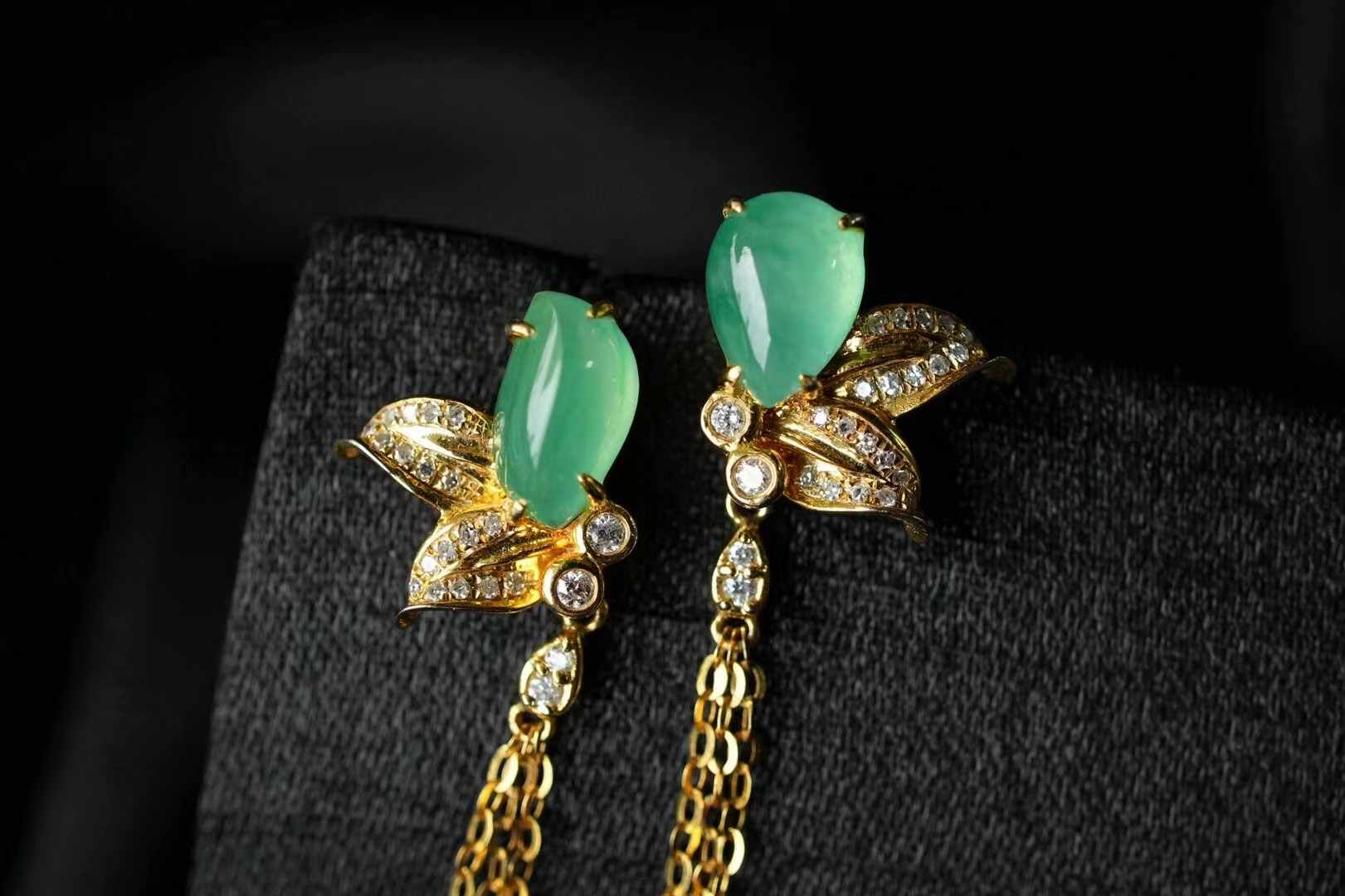 115820 翡翠隨型冰陽綠耳墜