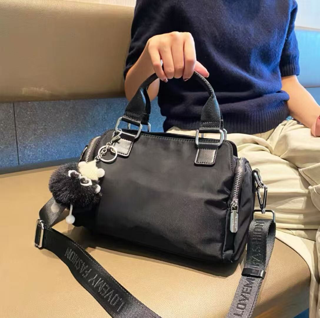 8072【韓版休閒波士頓側背包】