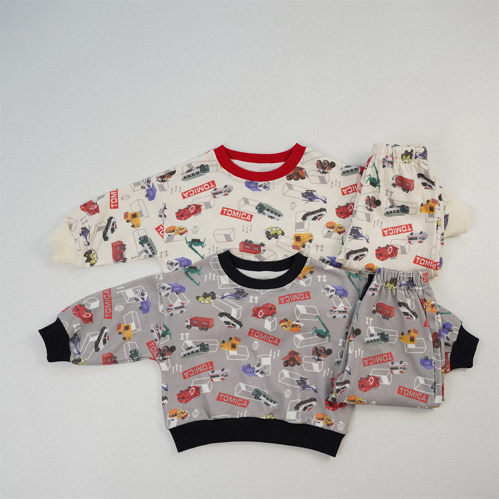 𝐓𝐨𝐦𝐢𝐜𝐚 滿印衛衣褲套裝