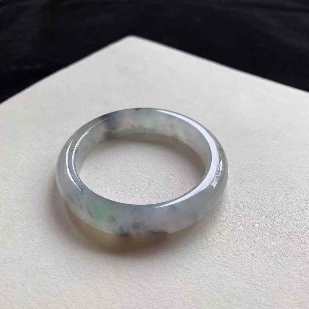 1152333 53.2mm翡翠烏雞正圈手鐲 (52-54)