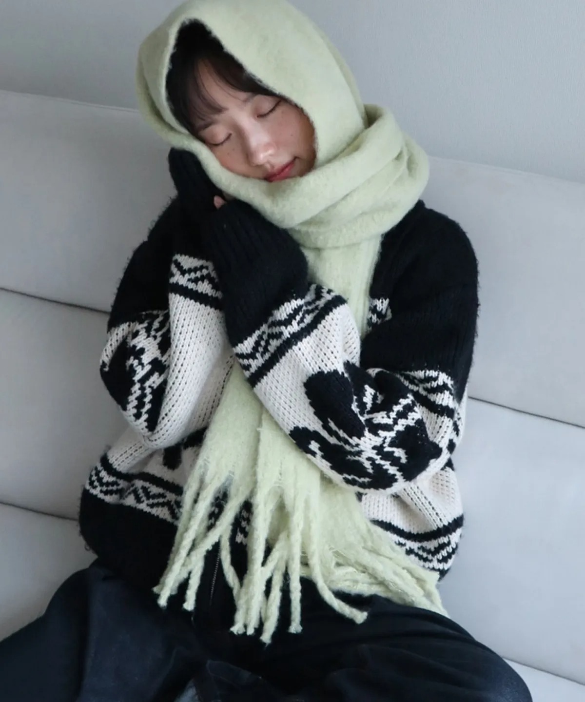 Rock Cake Flower Cowichan Cardigan