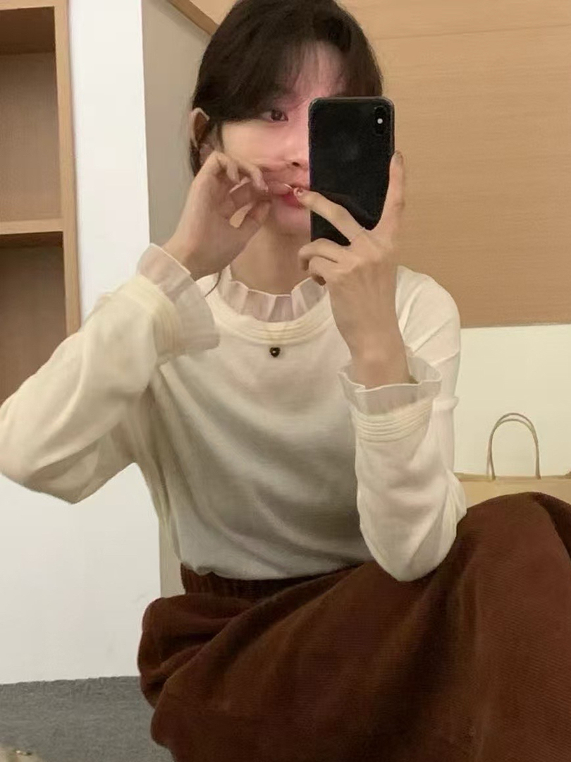 多一點從容與優雅的法式針織衫