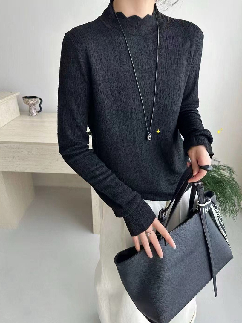 舉手投足就是溫柔氣質的細緻波浪內搭