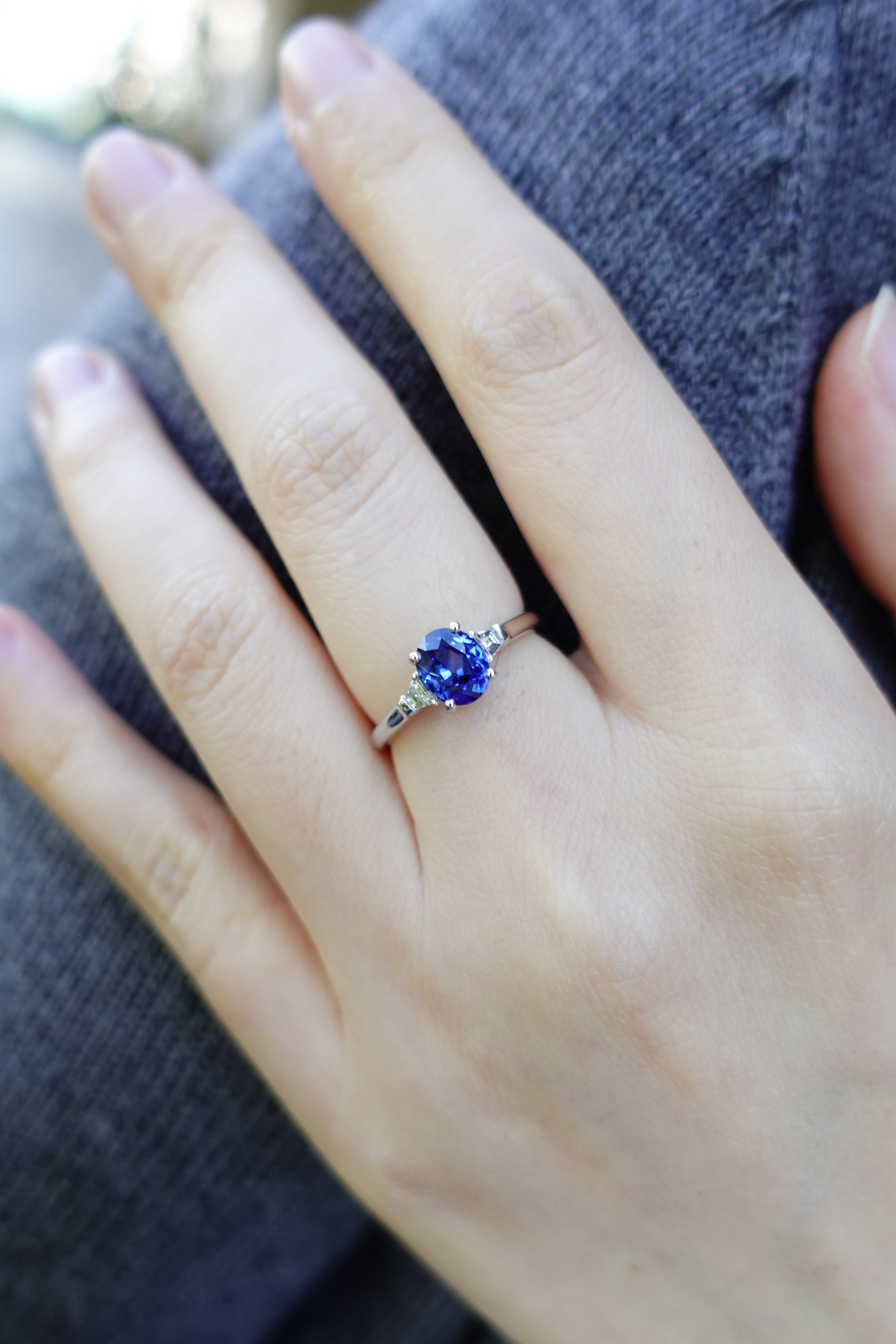 1.53ct皇家藍寶石鑽石18K金戒指（帶寶石證書）