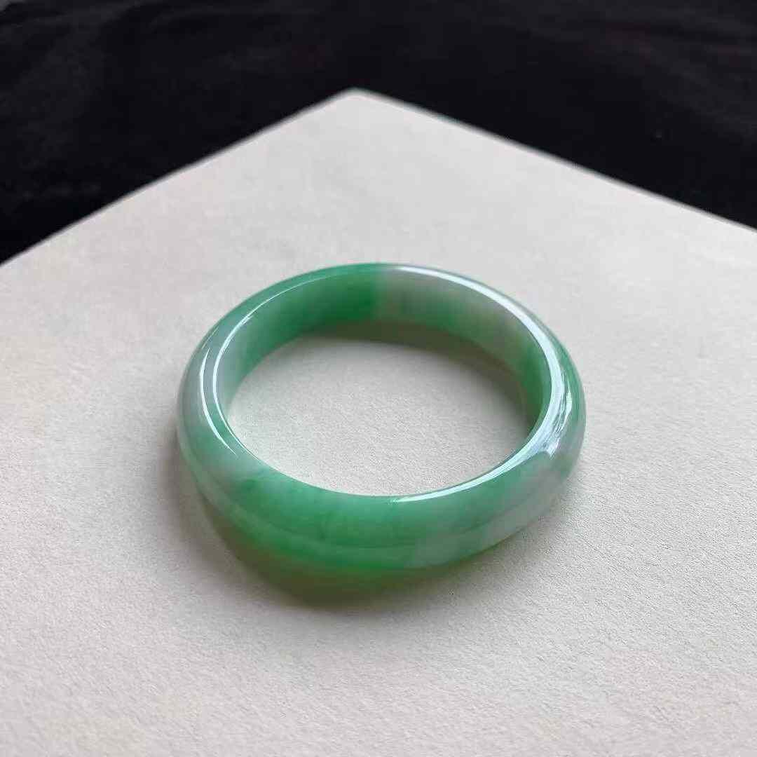 1152336 53.8mm翡翠陽綠正圈手鐲 (52-54)