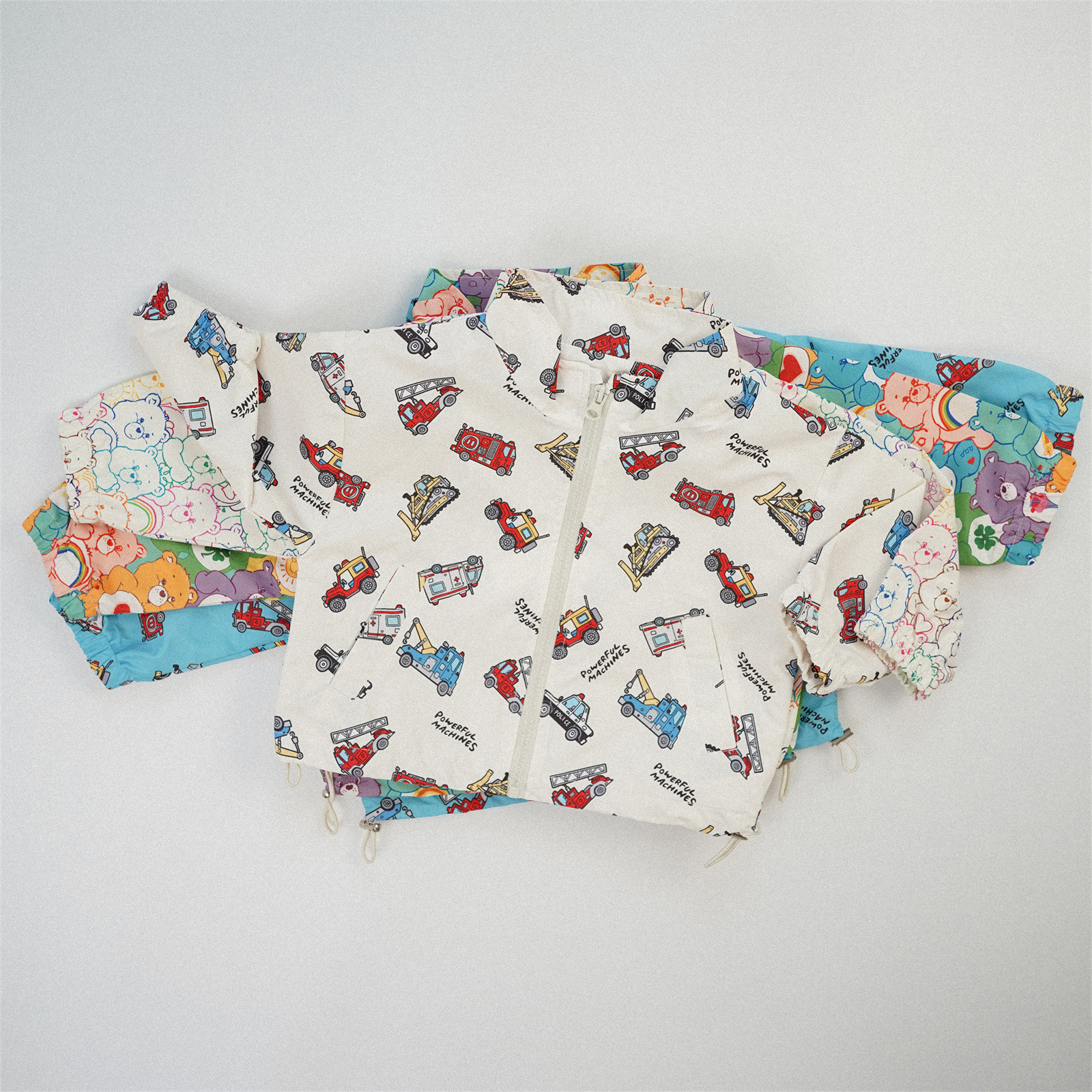 🐻𝐂𝐚𝐫𝐞 𝐁𝐞𝐚𝐫𝐬 & 𝐓𝐨𝐦𝐢𝐜𝐚 滿印風衣外套