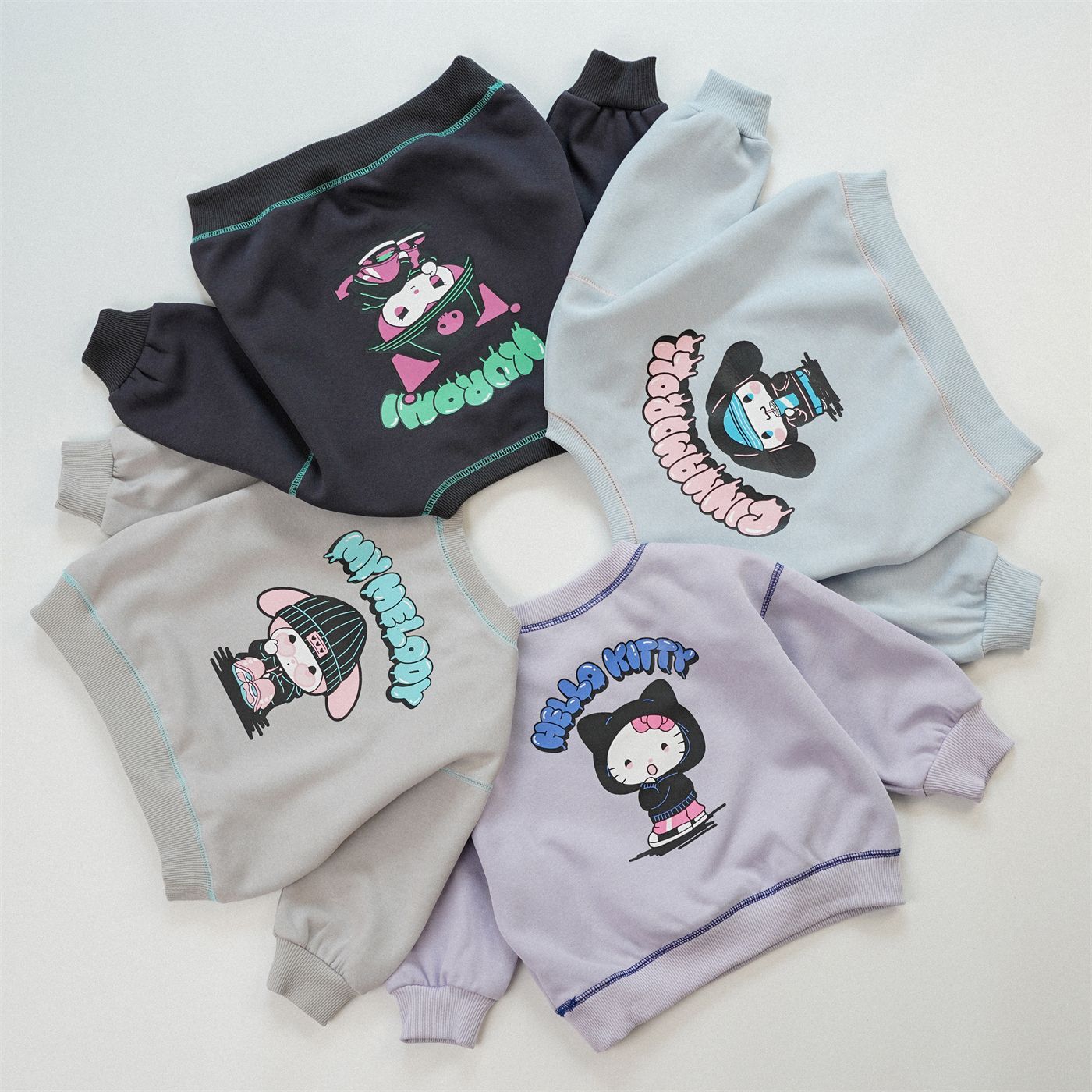 𝐒𝐚𝐧𝐫𝐢𝐨 螢光滑板車衛衣