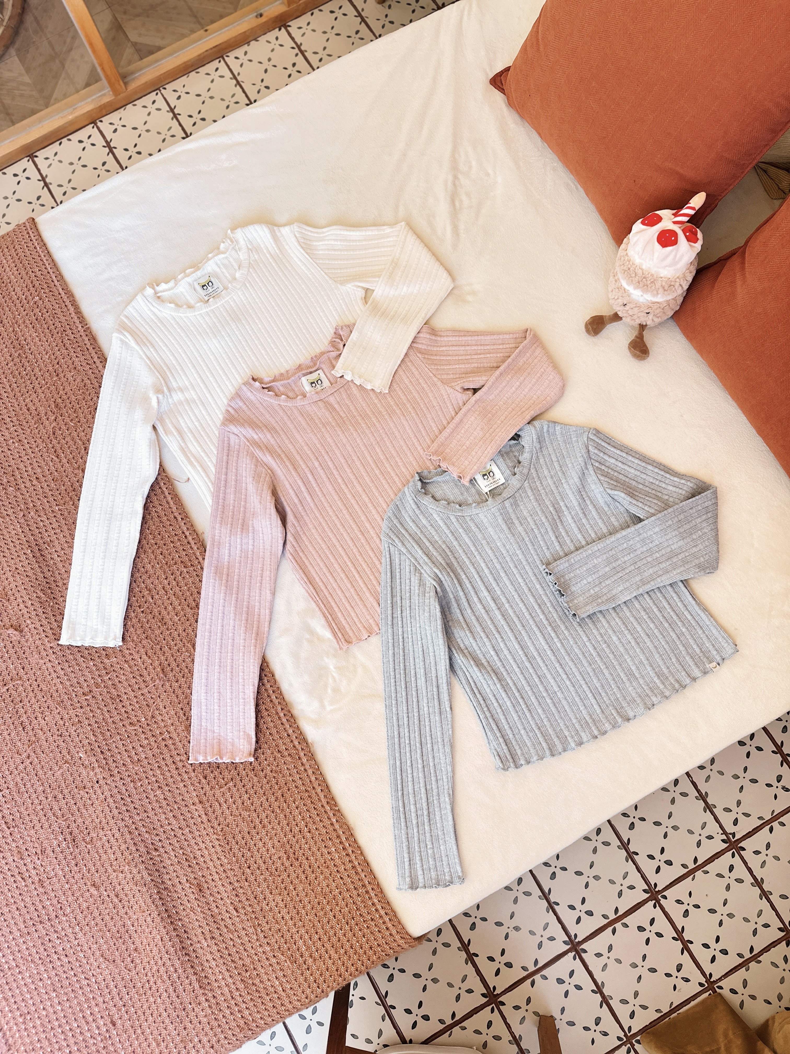 三色 / 軟糯針織麻花長袖上衣 / Soft-Touch Ribbed Long Sleeve Top