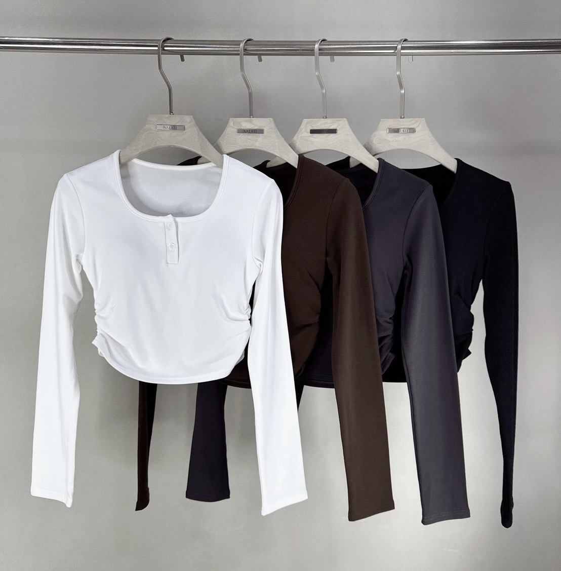 雙釦側皺罩杯磨毛棉質衣