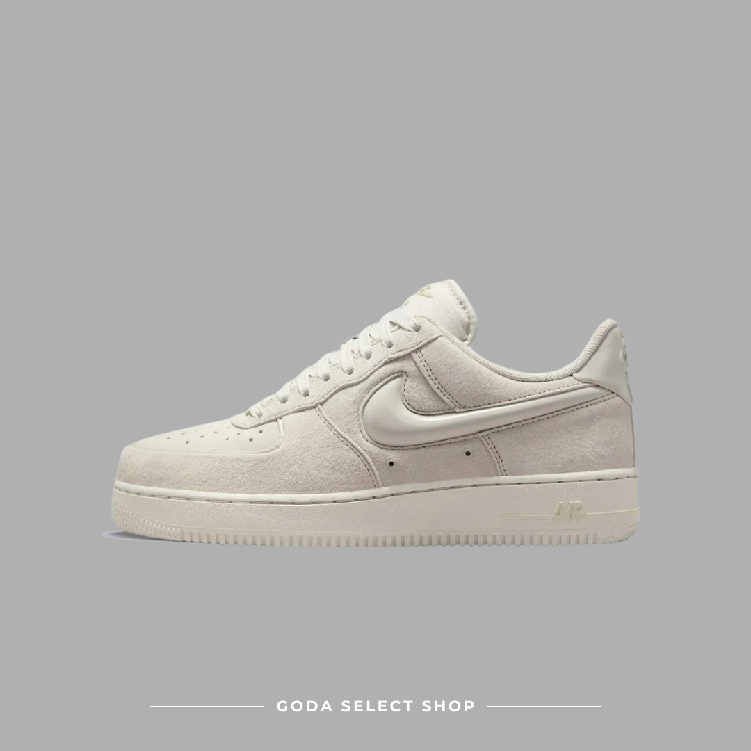 Nike Air Force 1 經典百搭 燕麥白 麂皮 女款  HV4406-001