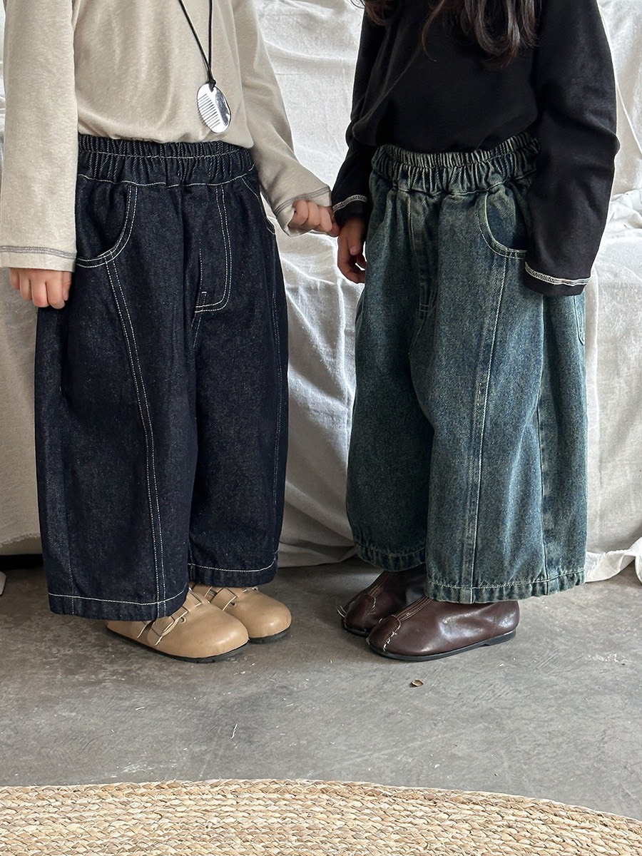 寬鬆直筒復古牛仔褲