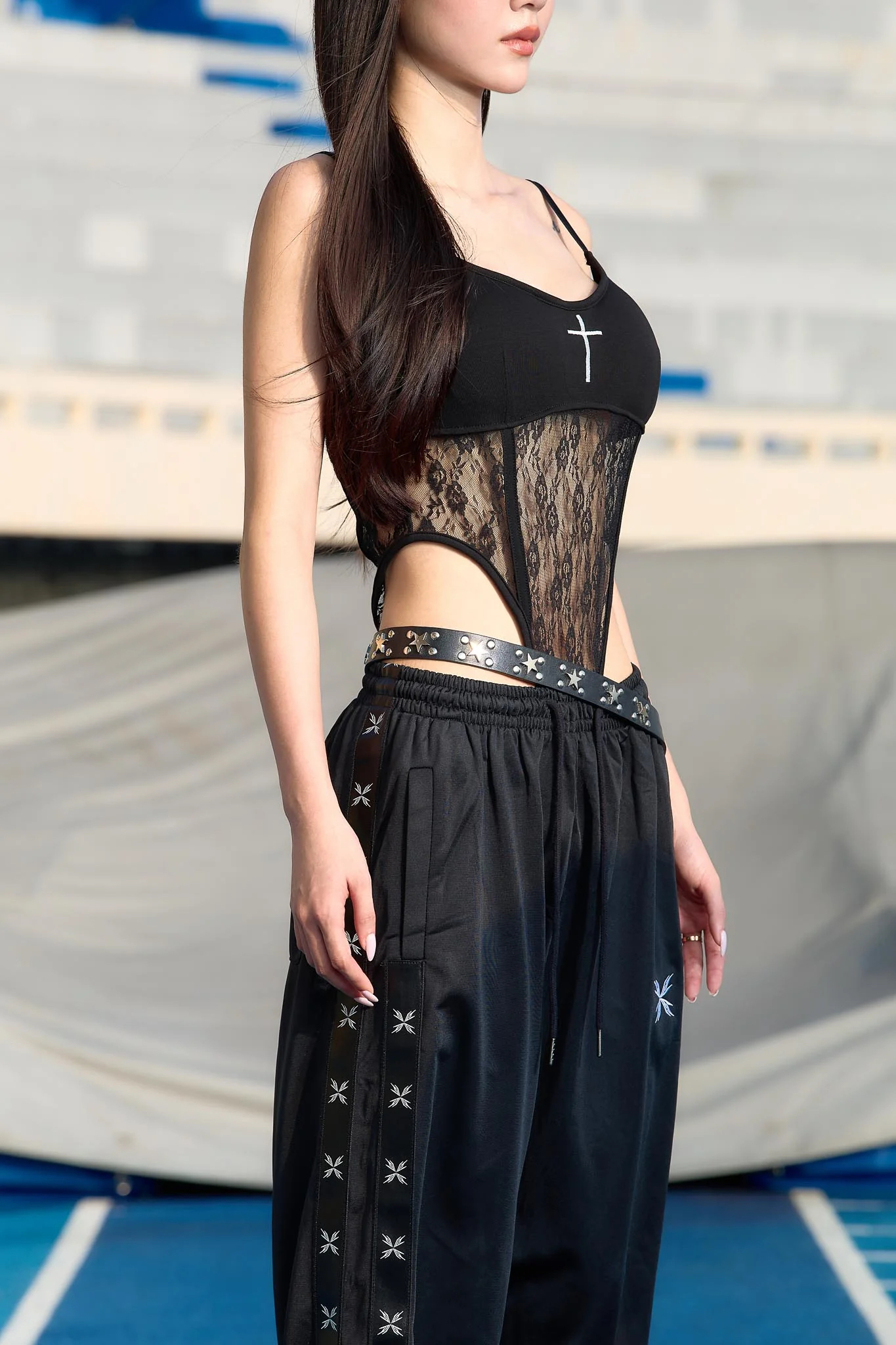 WBI 25SS CROSSBURN 蕾絲 連身衣 黑