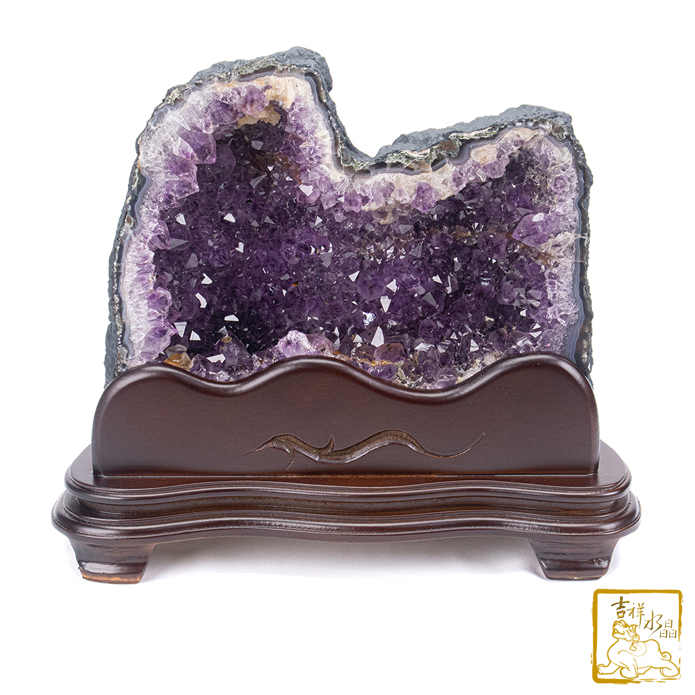 巴西紫水晶洞 7.7kg 水型晶洞