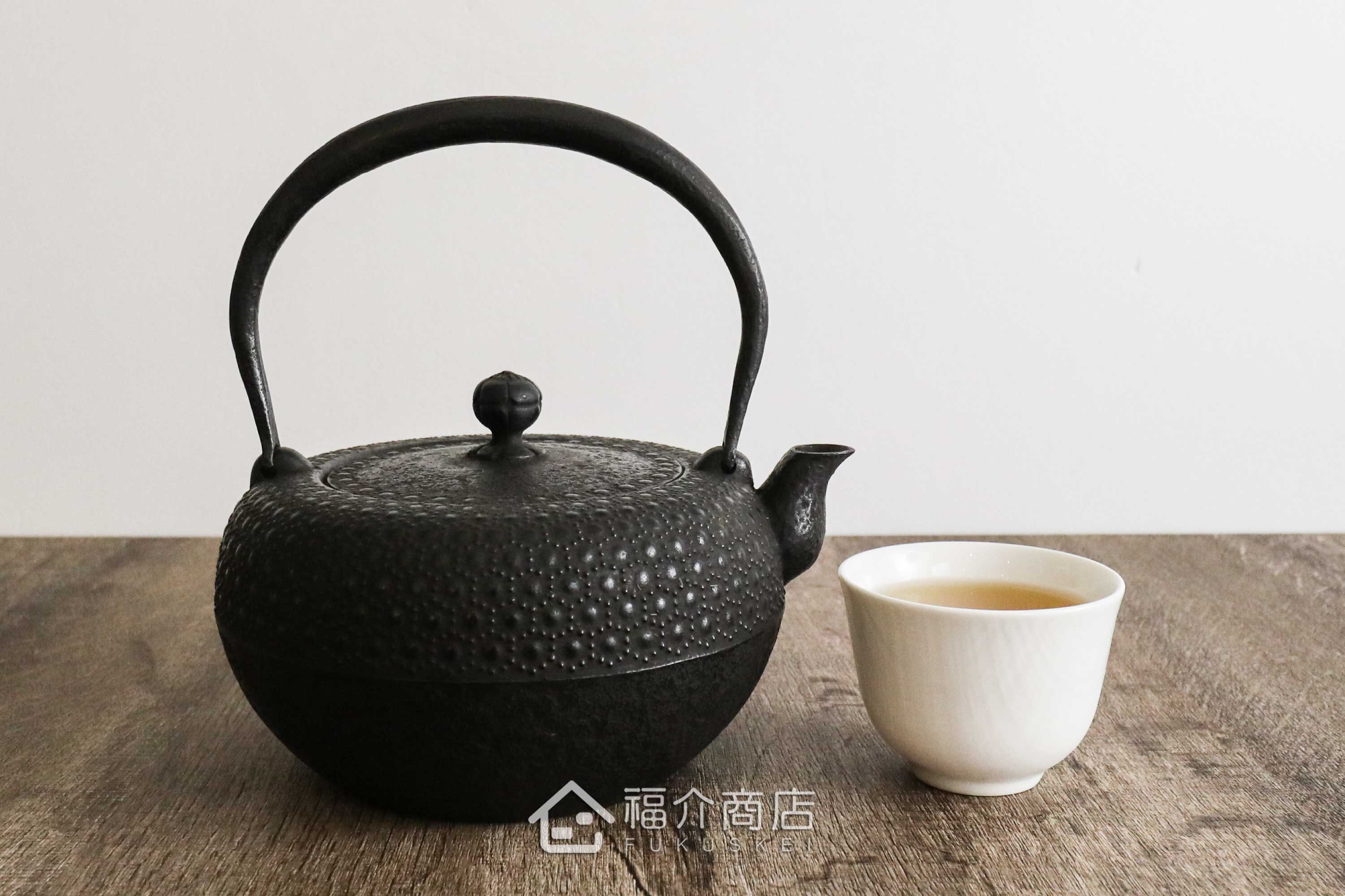 泡茶煮水鐵壺