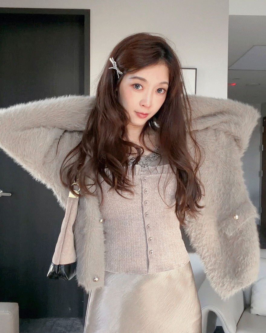 LINA LINA溫柔唯美絨毛外套蕾絲BRA TOP兩件組-摩卡棕