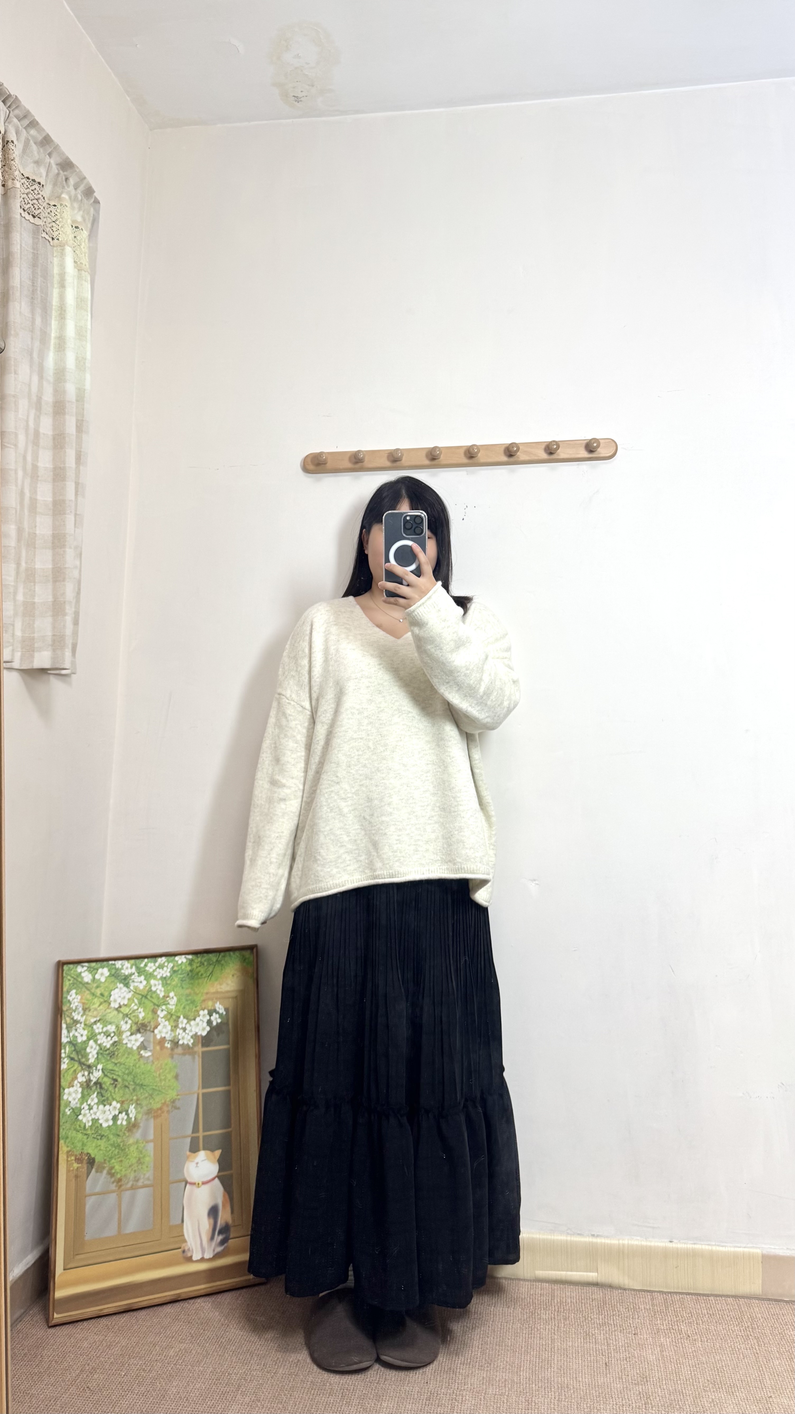 顯瘦！大V領針織Top