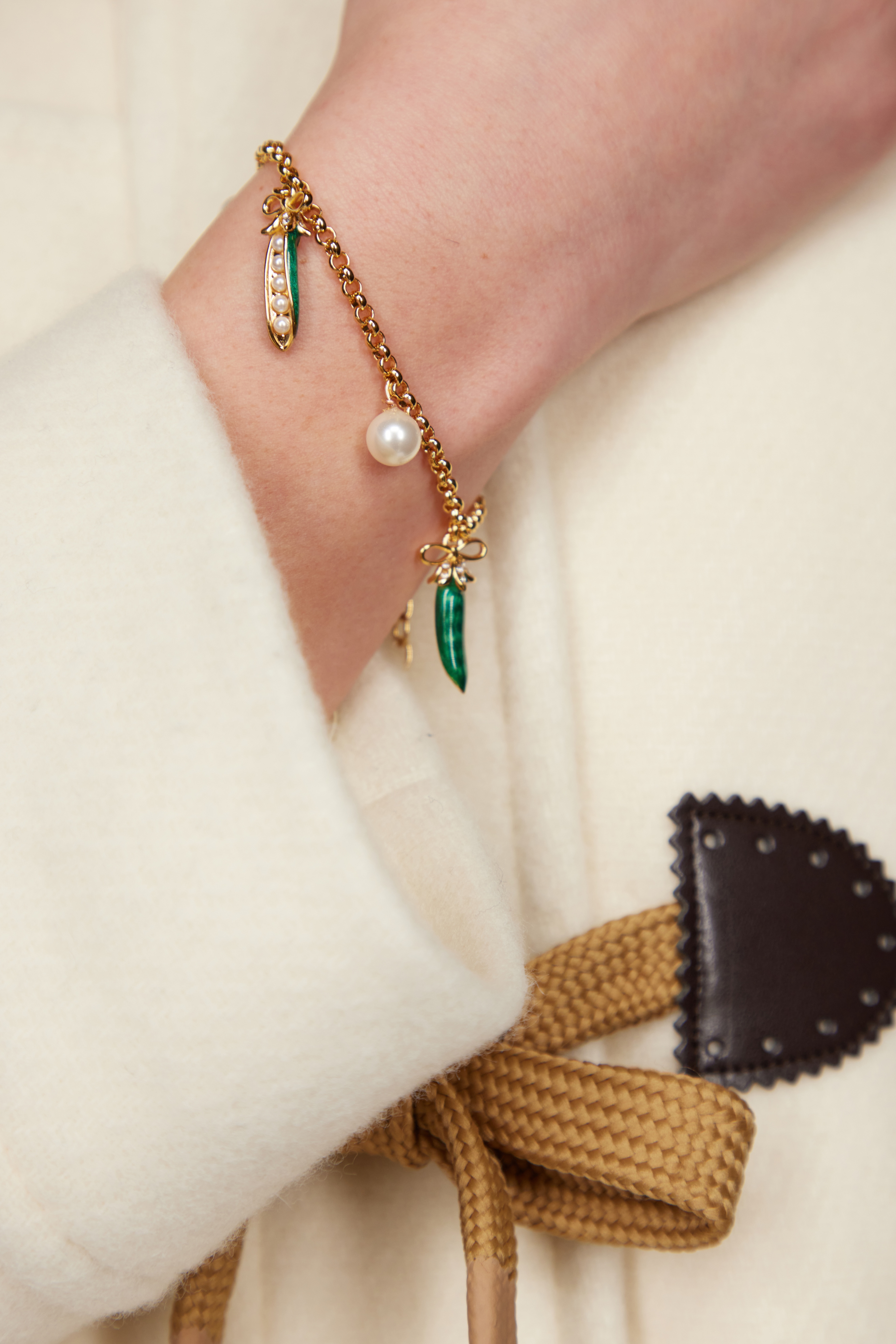 VIVETTA 碗豆吊飾手環