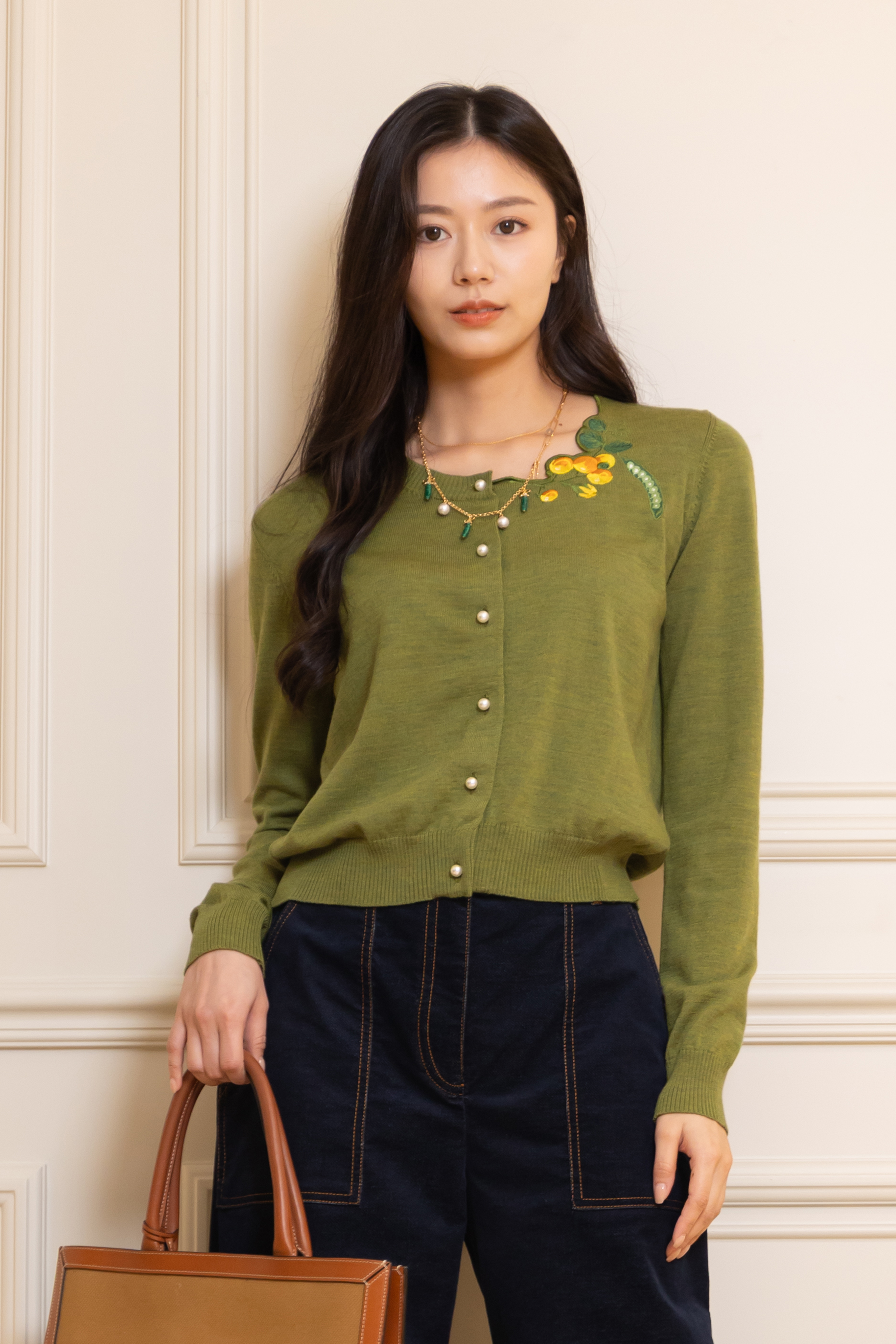 VIVETTA  繡花珍珠釦針織外套(青醬色)