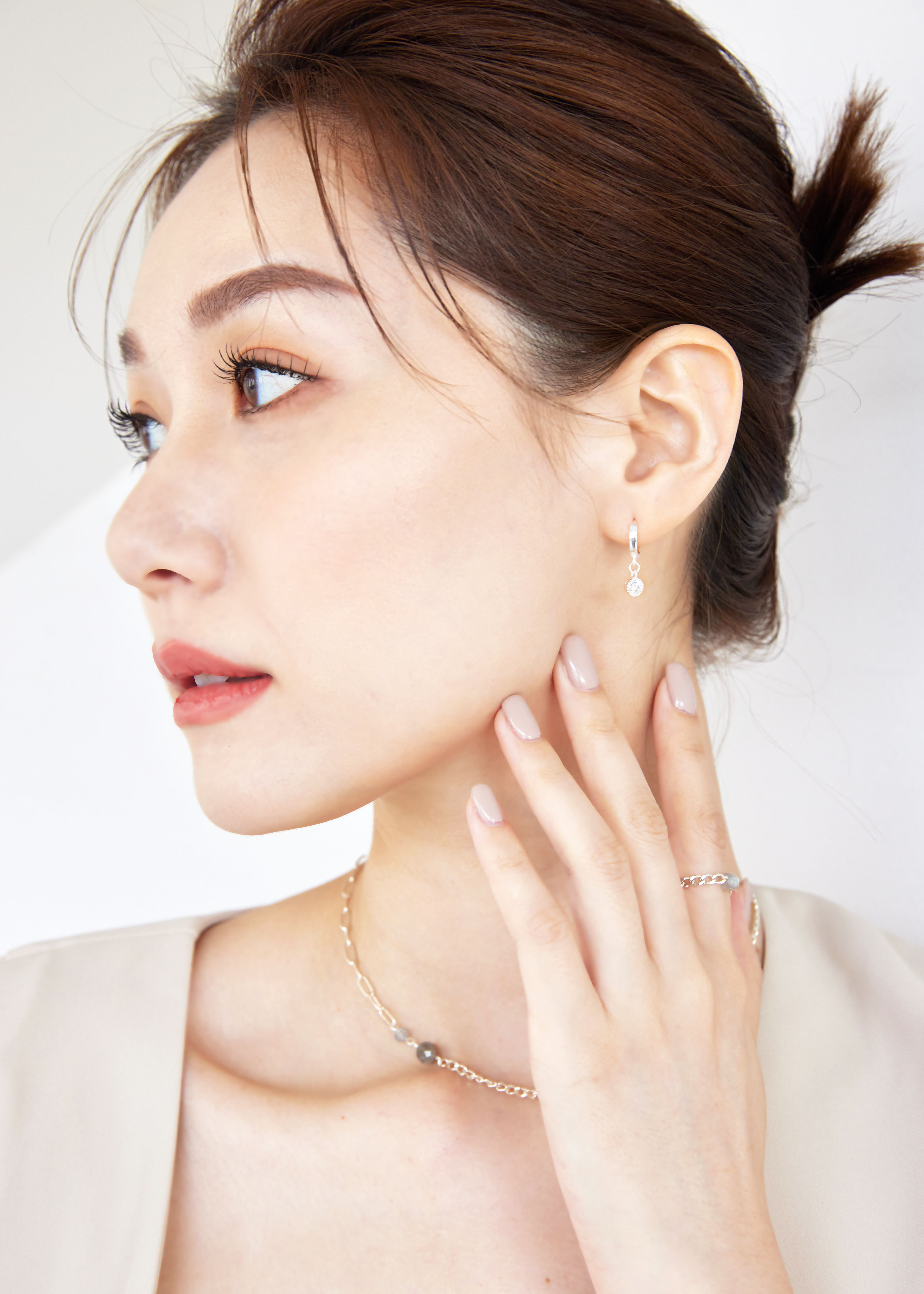 純銀垂墜圓鑽耳圈