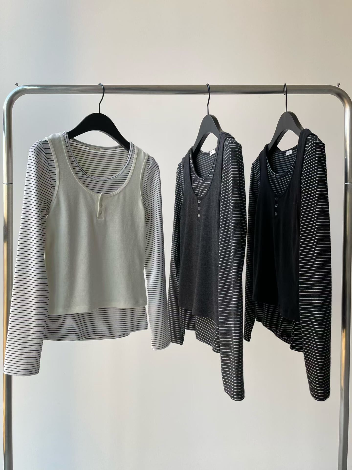 TF5202 假兩件背心條紋長袖上衣