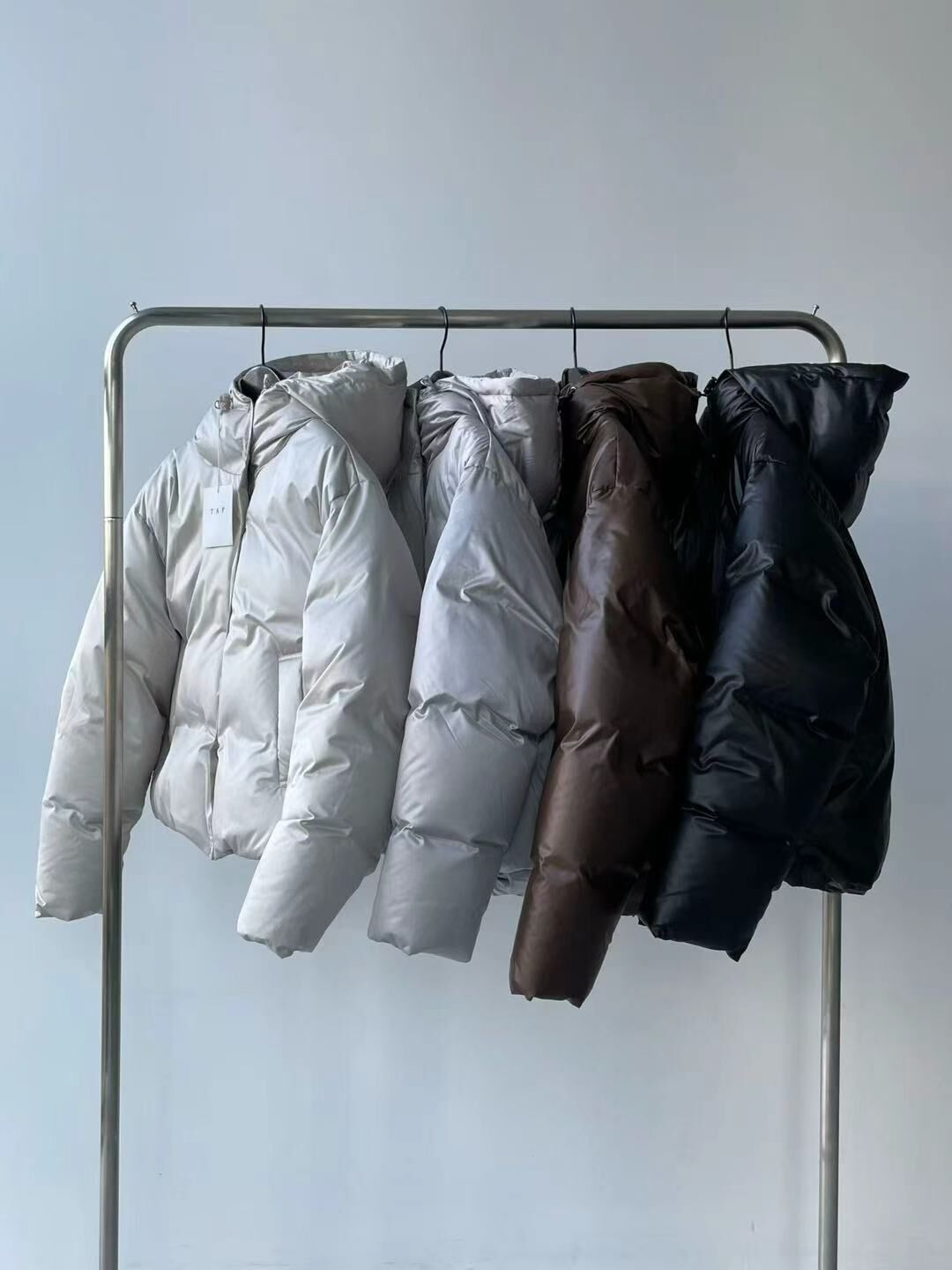 TF5206 珍珠光連帽鴨絨外套 (優惠碼不適用)