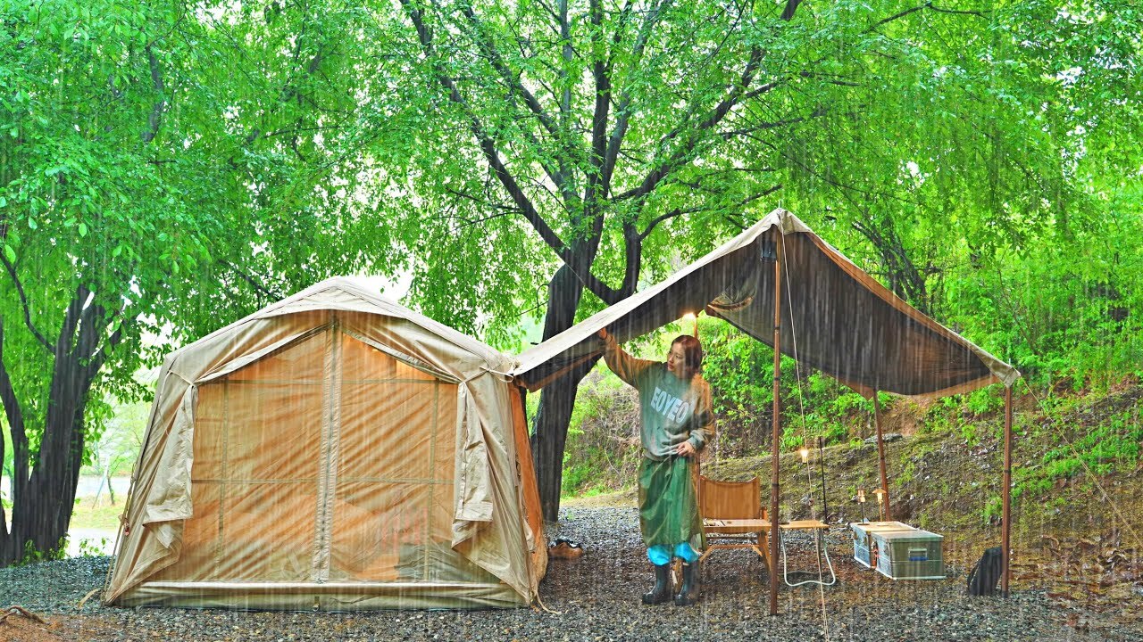 用 Wave 充氣帳篷在滂沱大雨中進行一場不間斷的雨中露營