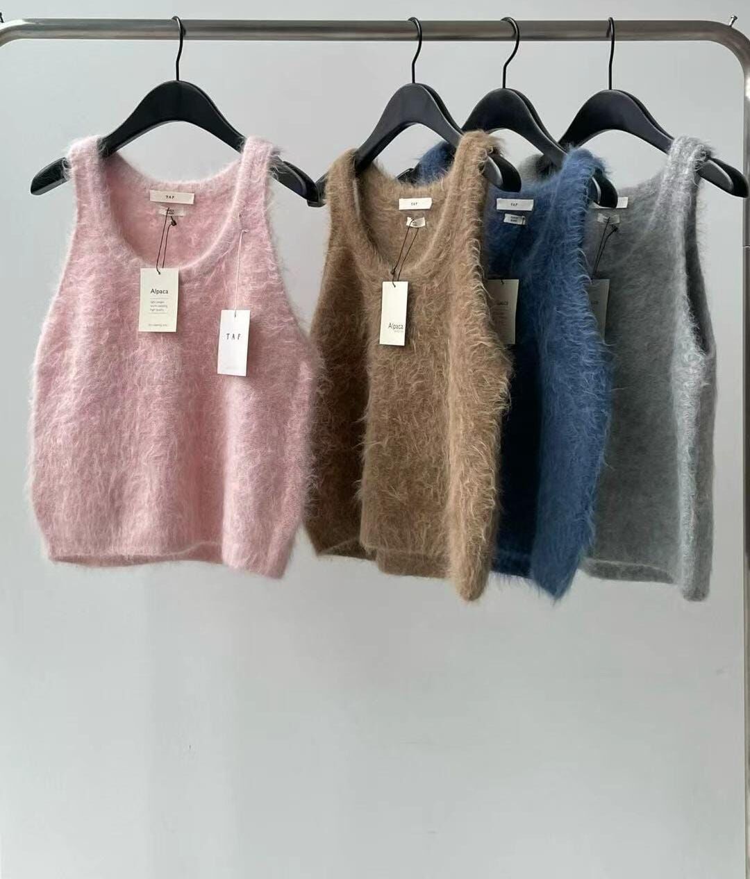 TF5211 毛絨感挖肩背心