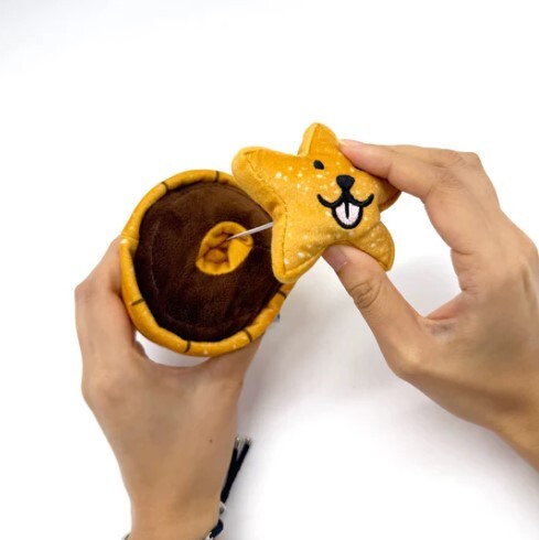 Woof² | 百果餡餅毛絨寵物玩具