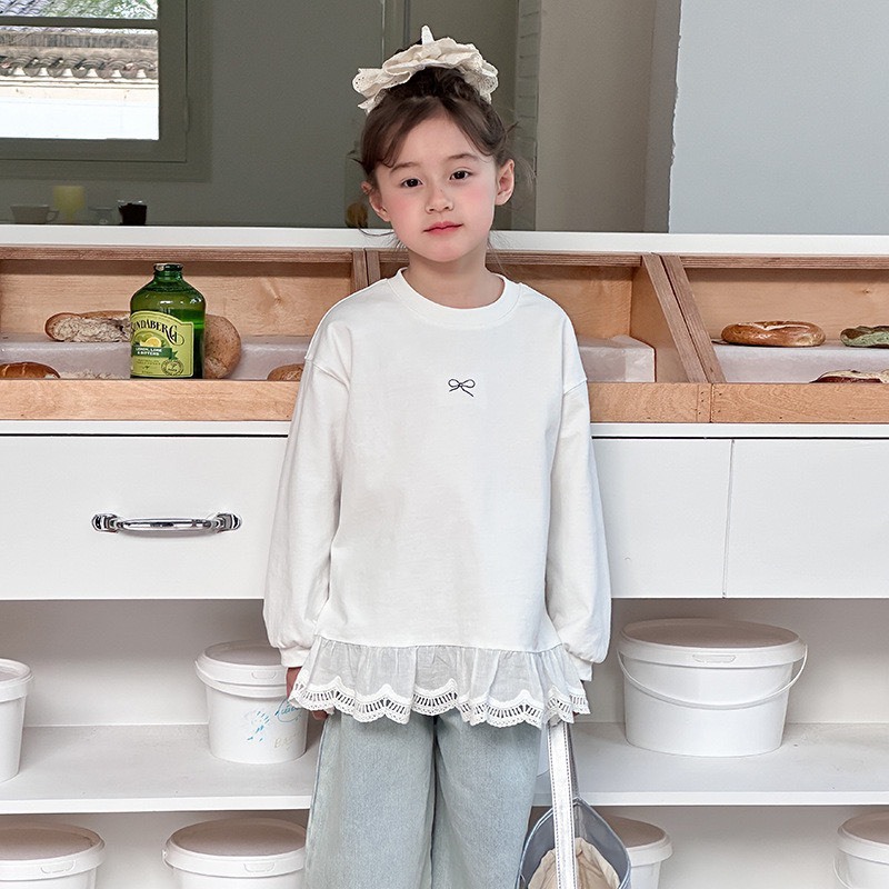 蝴蝶結蕾絲上衣