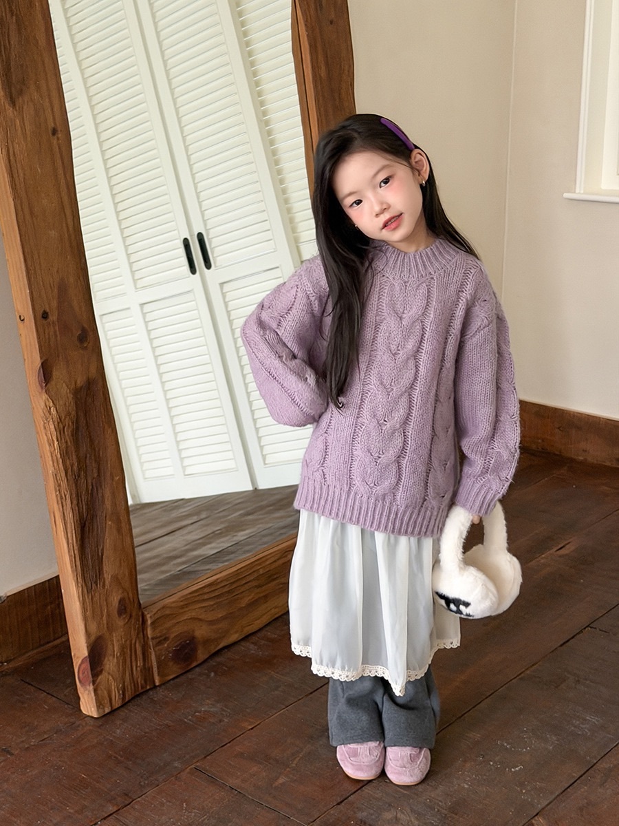 冬日氛圍質感麻花上衣