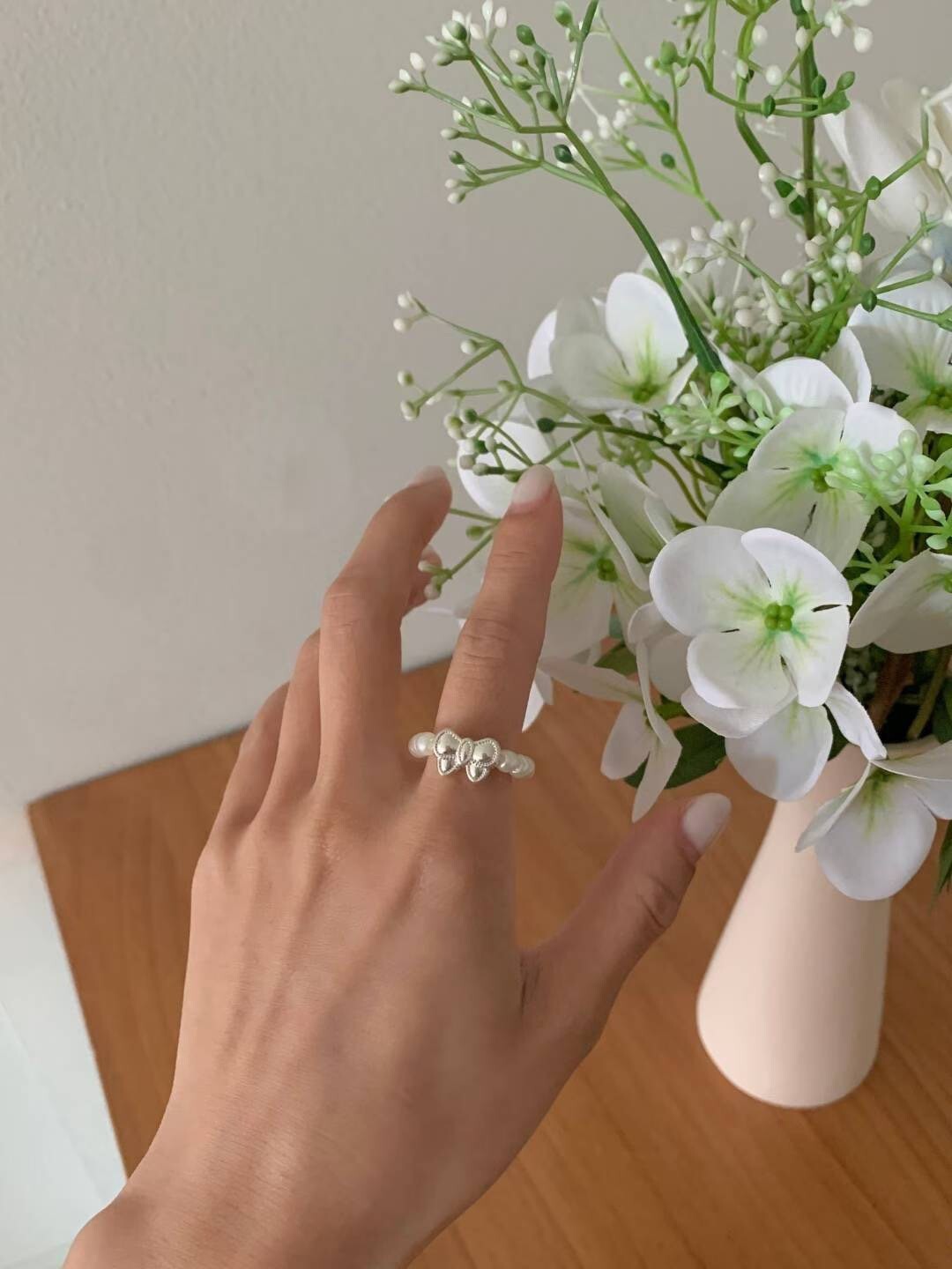 質感銀蝴蝶結造型珍珠戒指